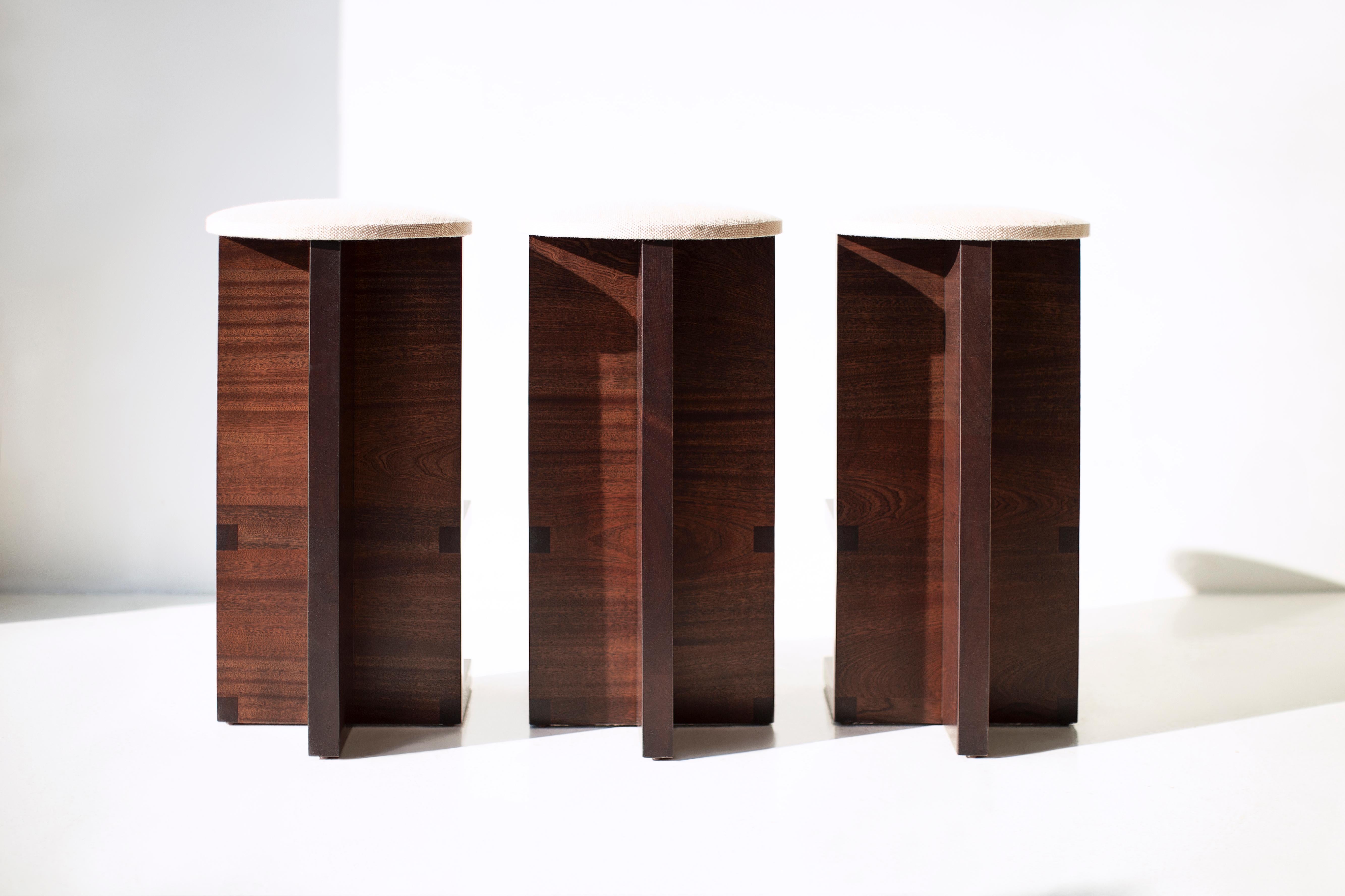 Américain Tabourets d'extérieur Bertu, Tabourets de bar modernes Cicely, Mahagony, Simple en vente