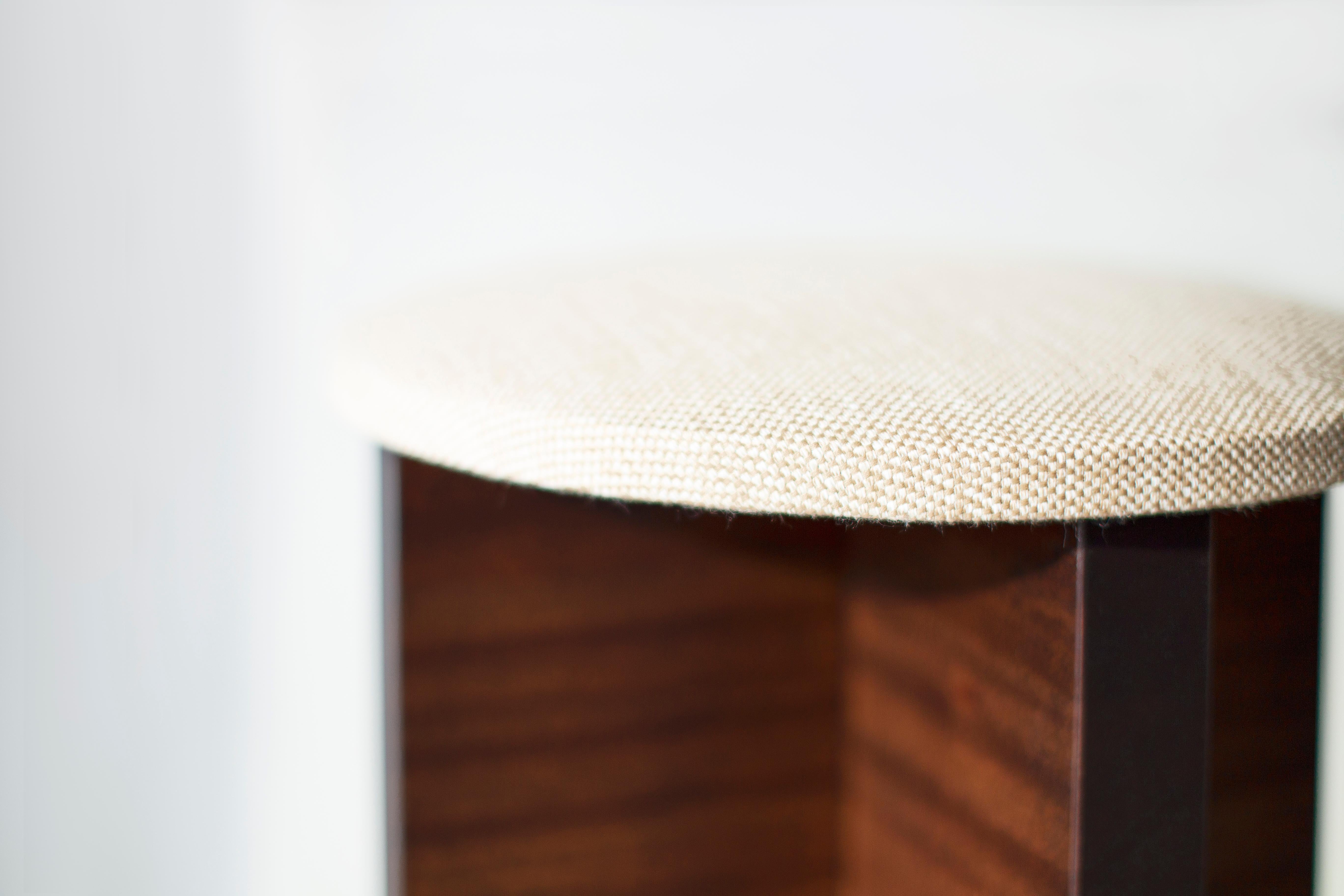 Tabourets d'extérieur Bertu, Tabourets de bar modernes Cicely, Mahagony, Simple en vente 1