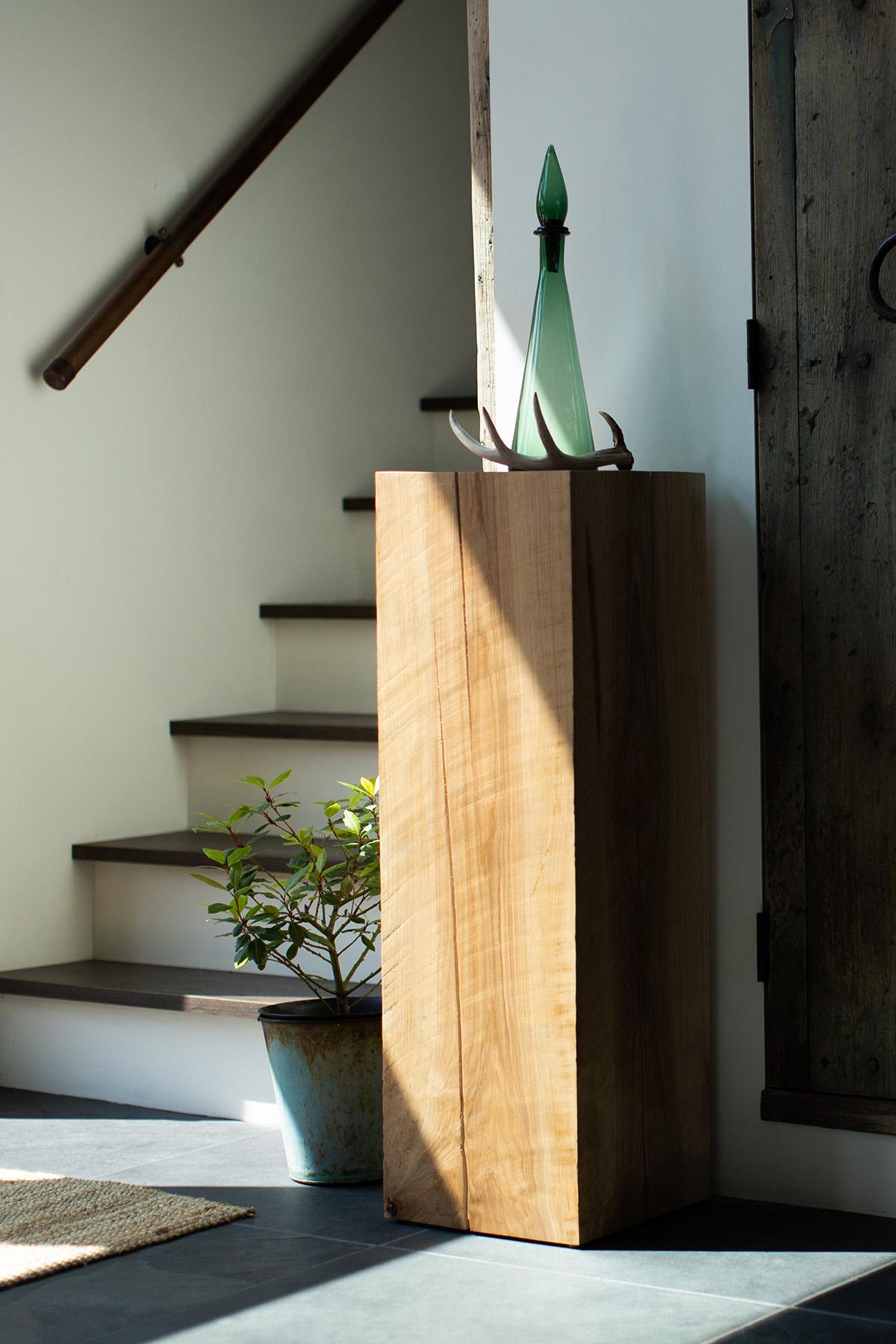 Bertu Pedestal, Solid Wood Art Pedestal, Maple For Sale 1