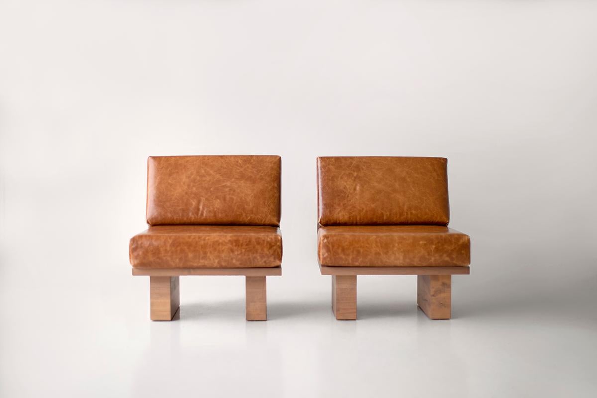 Bertu Side Chair, Suelo Modern Leather Side Chair, Knotty Alder For Sale 1