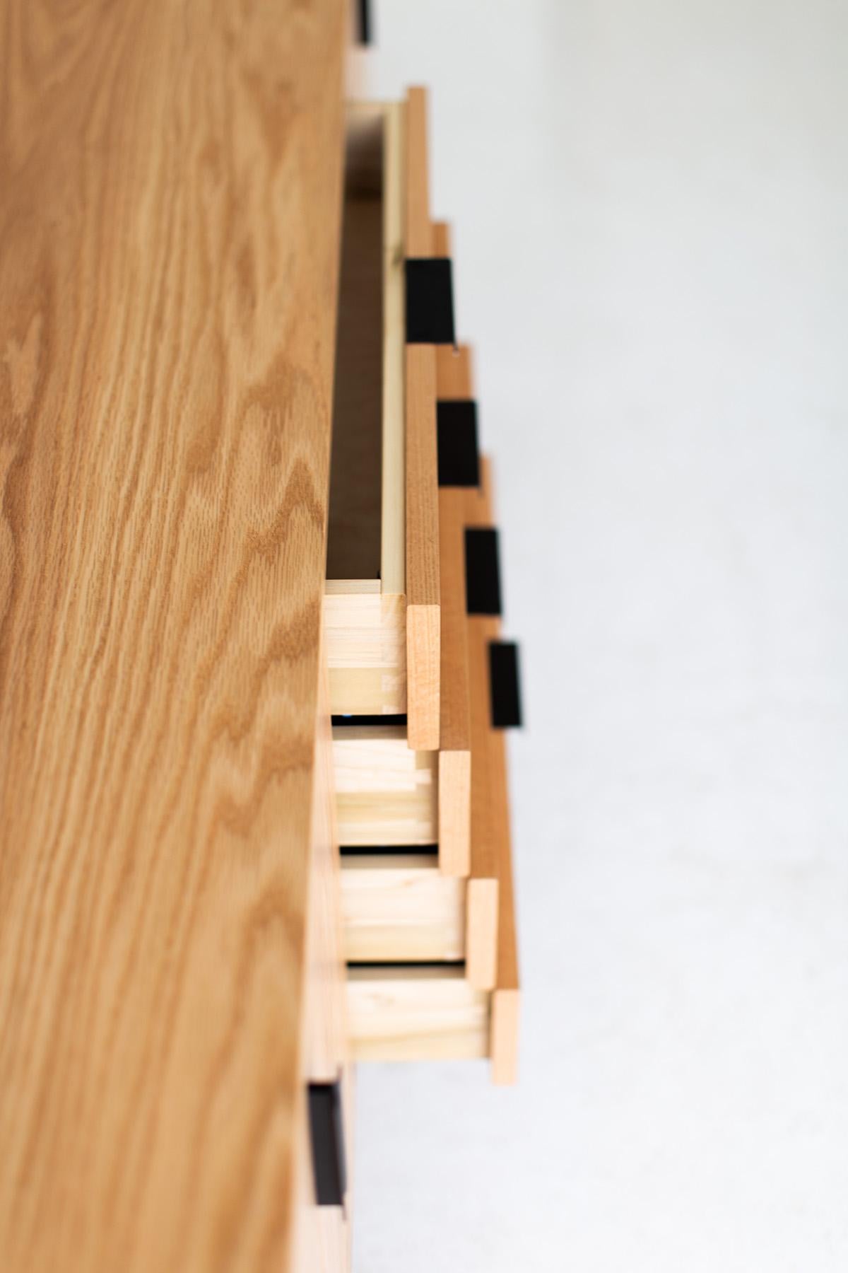 Bertu Sideboard, Baron Modernes Sideboard aus Eichenholz  im Angebot 1