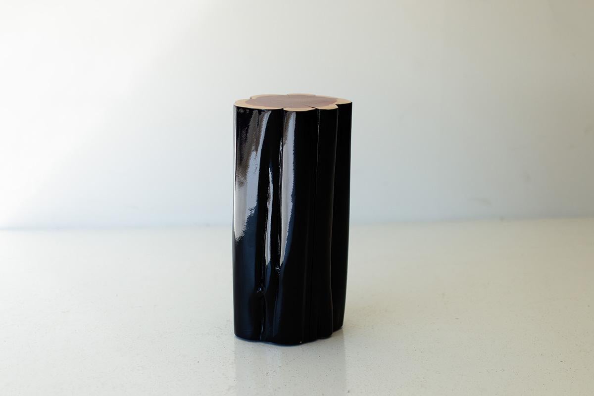 Contemporary Bertu Stump Table, Black Outdoor Stump Table, Natural Top, Red Cedar For Sale