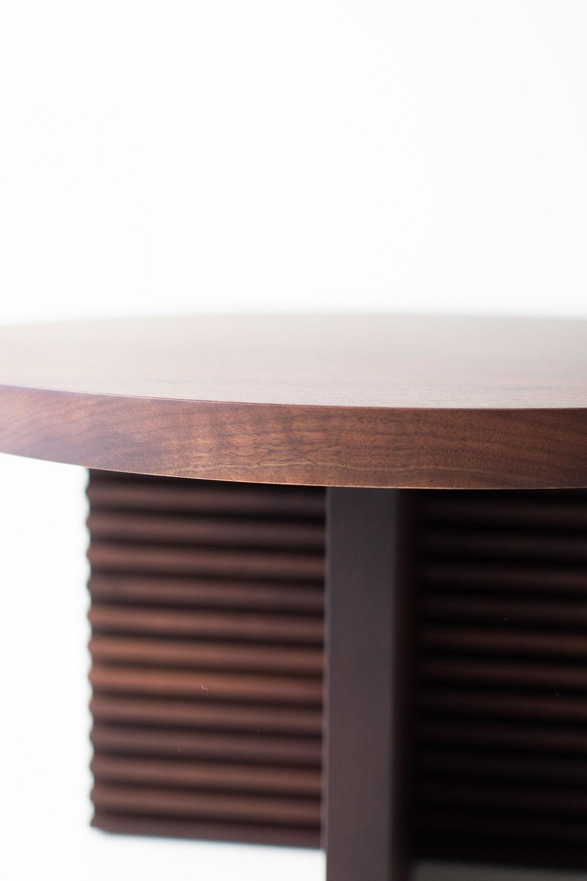 XXIe siècle et contemporain Bertu Tables, Table basse moderne en noyer Cicely en vente