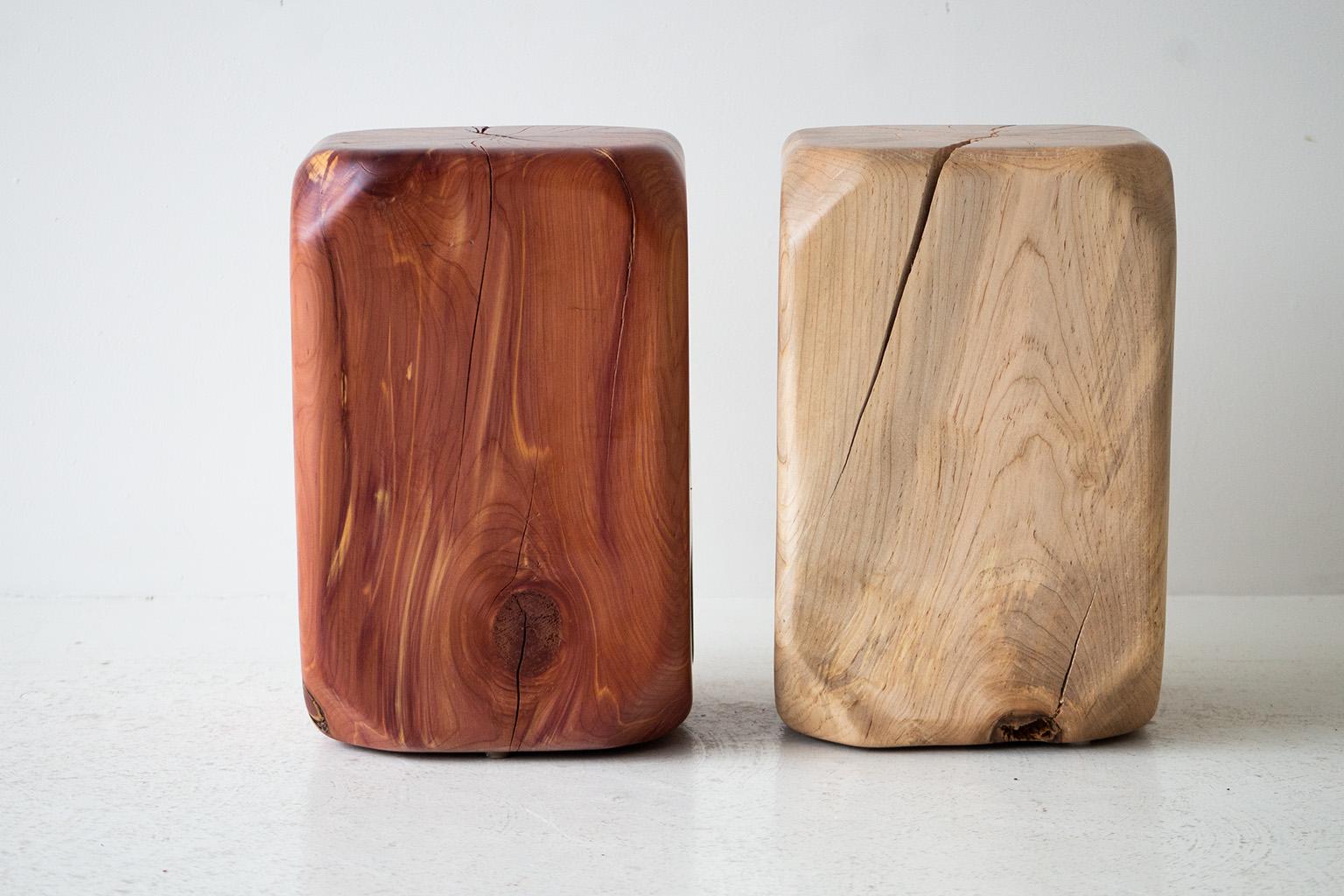 Bertu Holz Beistelltisch, Massivholz Beistelltisch, The Dublin (21. Jahrhundert und zeitgenössisch) im Angebot