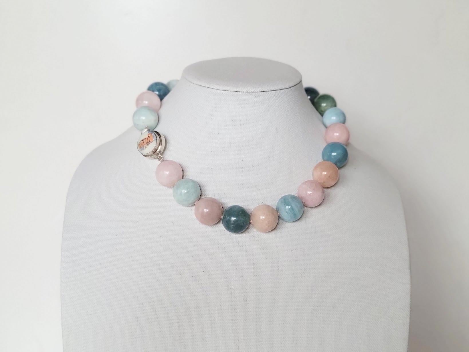 Beryl Aquamarine Morganite Knotted Necklace In Excellent Condition For Sale In Chesterland, OH
