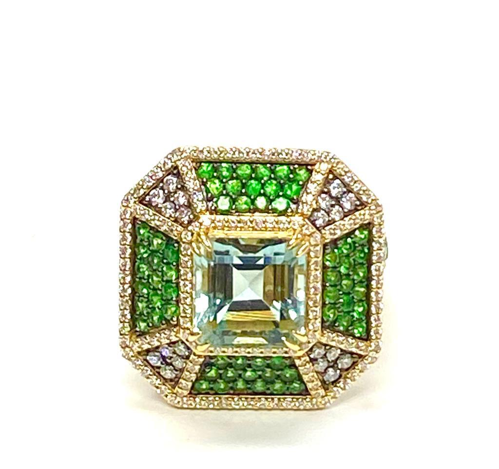 Goshwara Octagon Beryl, Tsavorite and Diamond Pave Ring 8
