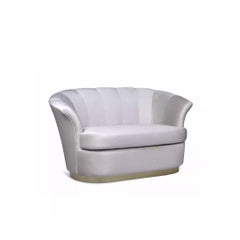 Besame Sofa mit Metallgestell