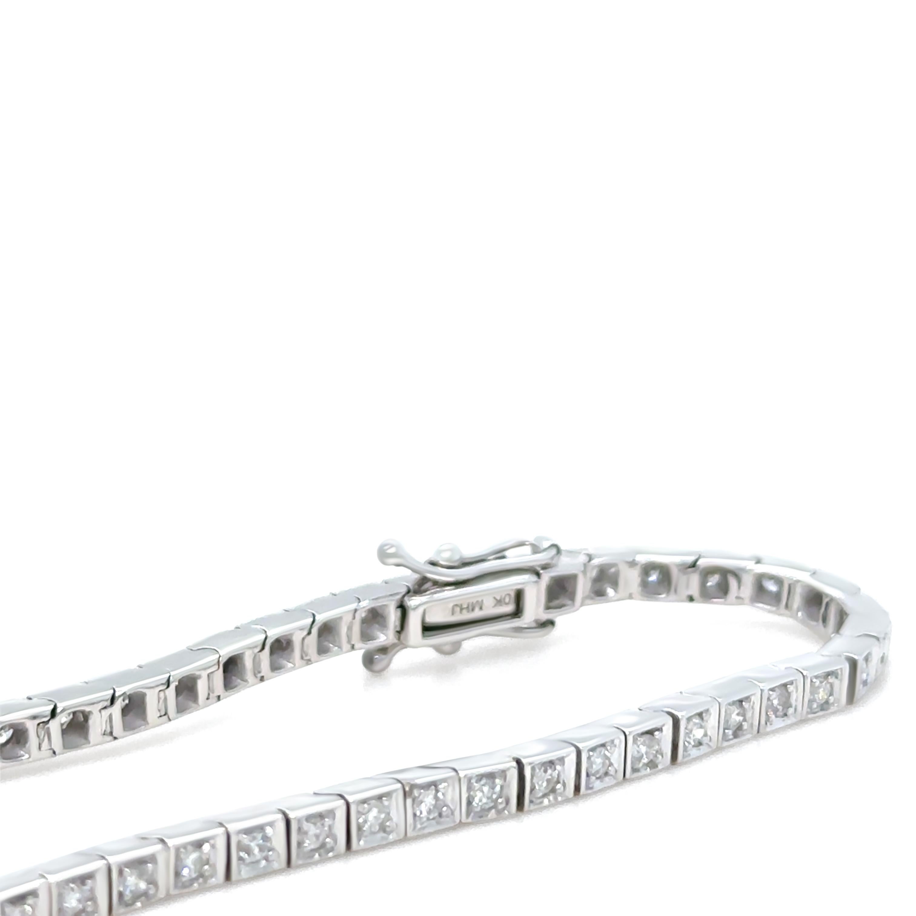 Bracelet tennis sur mesure en or blanc 10 carats et diamants 1,18 carat Excellent état à SYDNEY, NSW