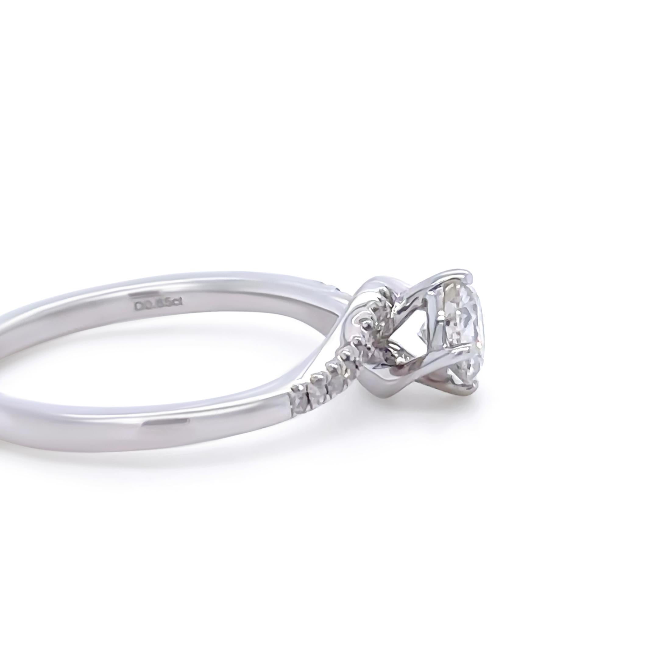De las mujeres Anillo de compromiso de diamantes a medida en oro blanco de 14 ct 0,57 ct en venta