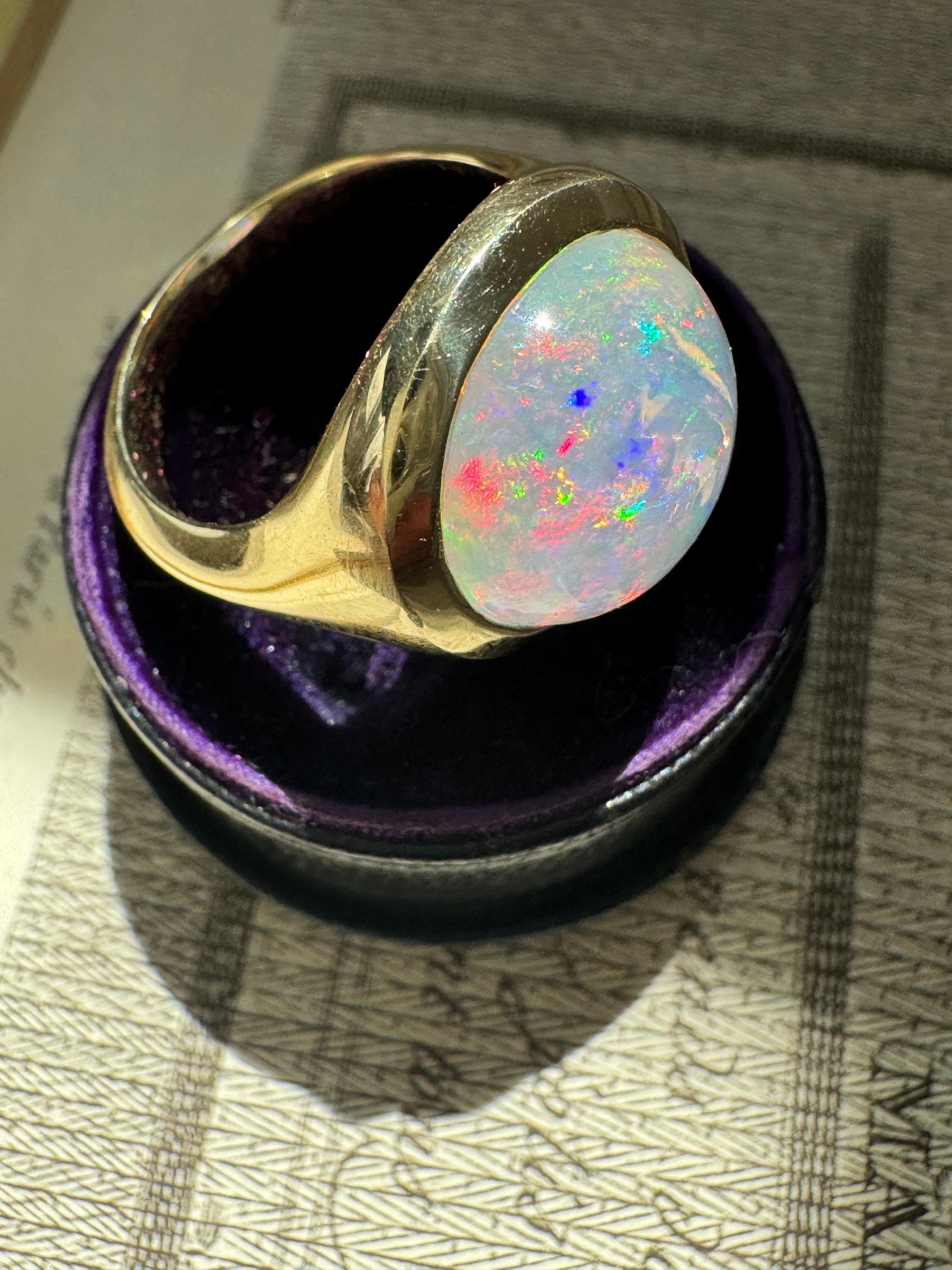 da uomo o donna Anello Opale Cabochon 14K su misura - 6,02 Carati in vendita