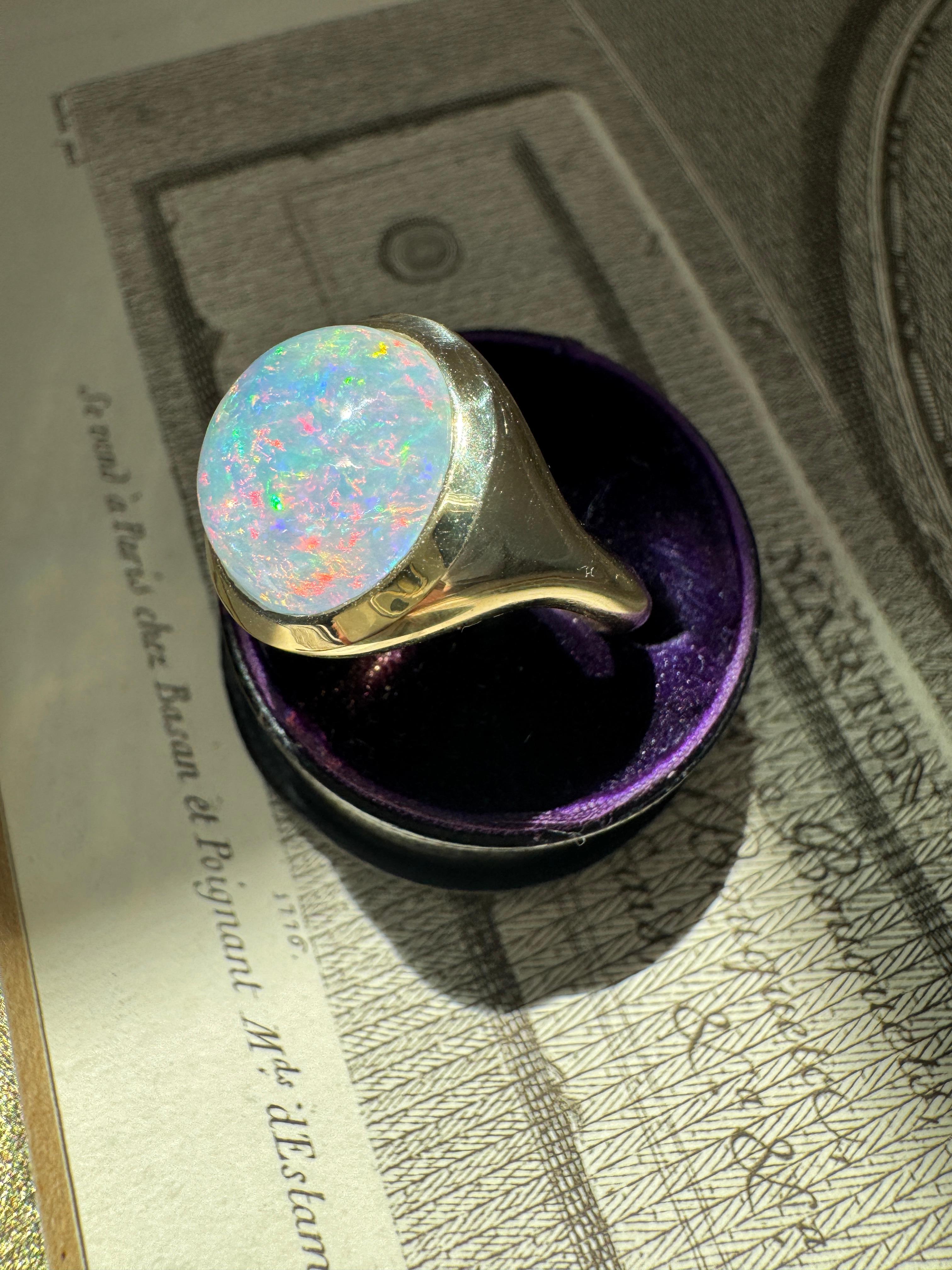 Anello Opale Cabochon 14K su misura - 6,02 Carati in vendita 3