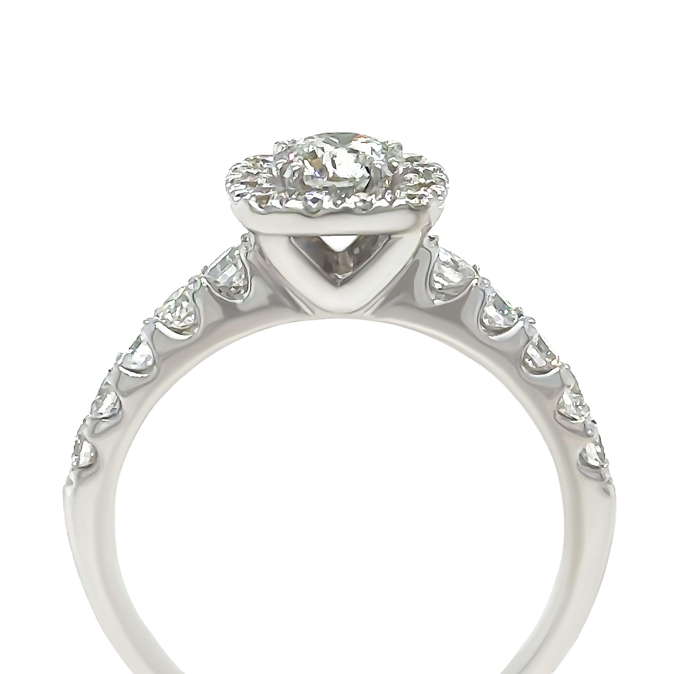Taille ronde Bague de fiançailles sur mesure en or blanc 18 carats avec diamants 1,19 carat en vente