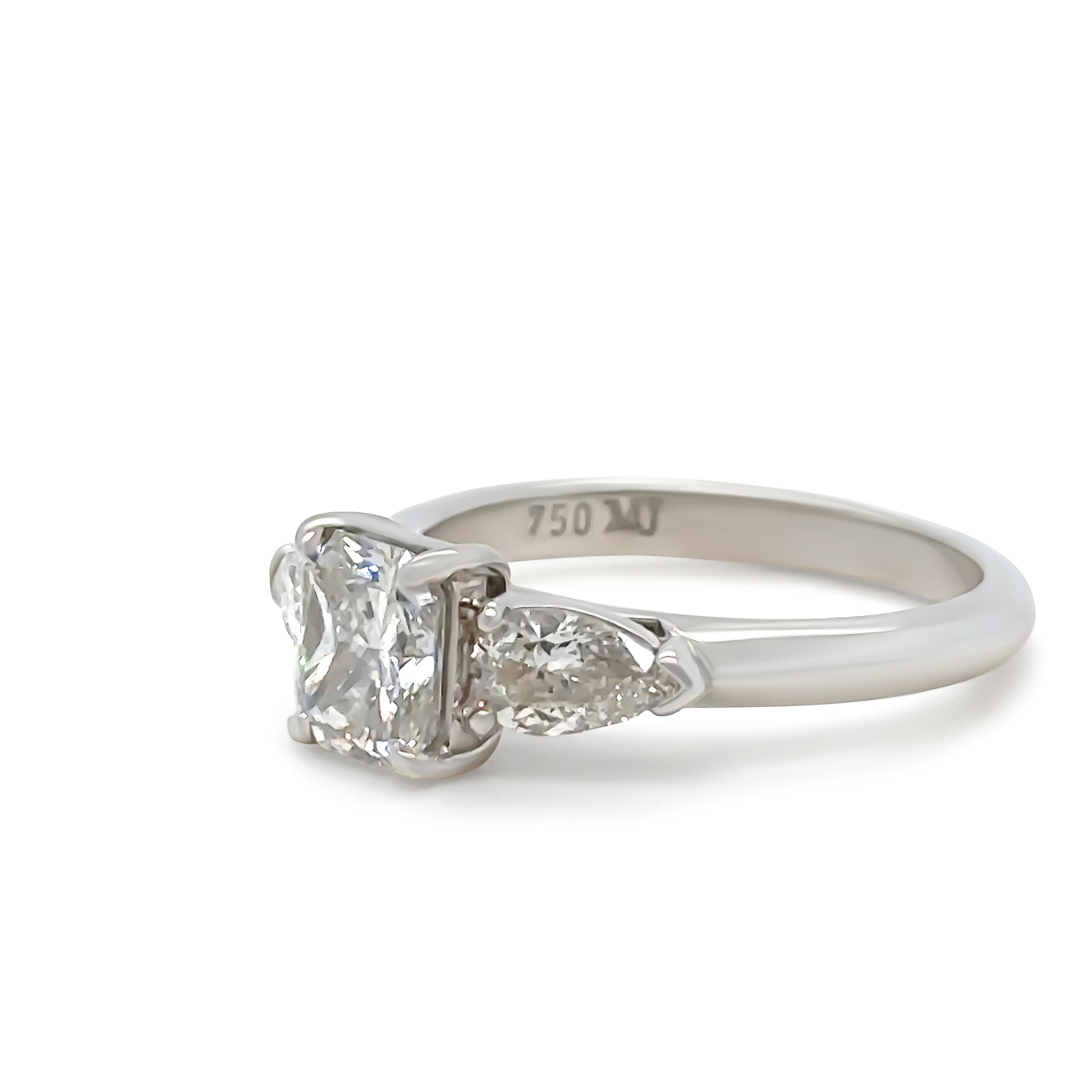 Bague de fiançailles sur mesure en or blanc 18 carats avec diamants 1,64 carat Excellent état - En vente à SYDNEY, NSW