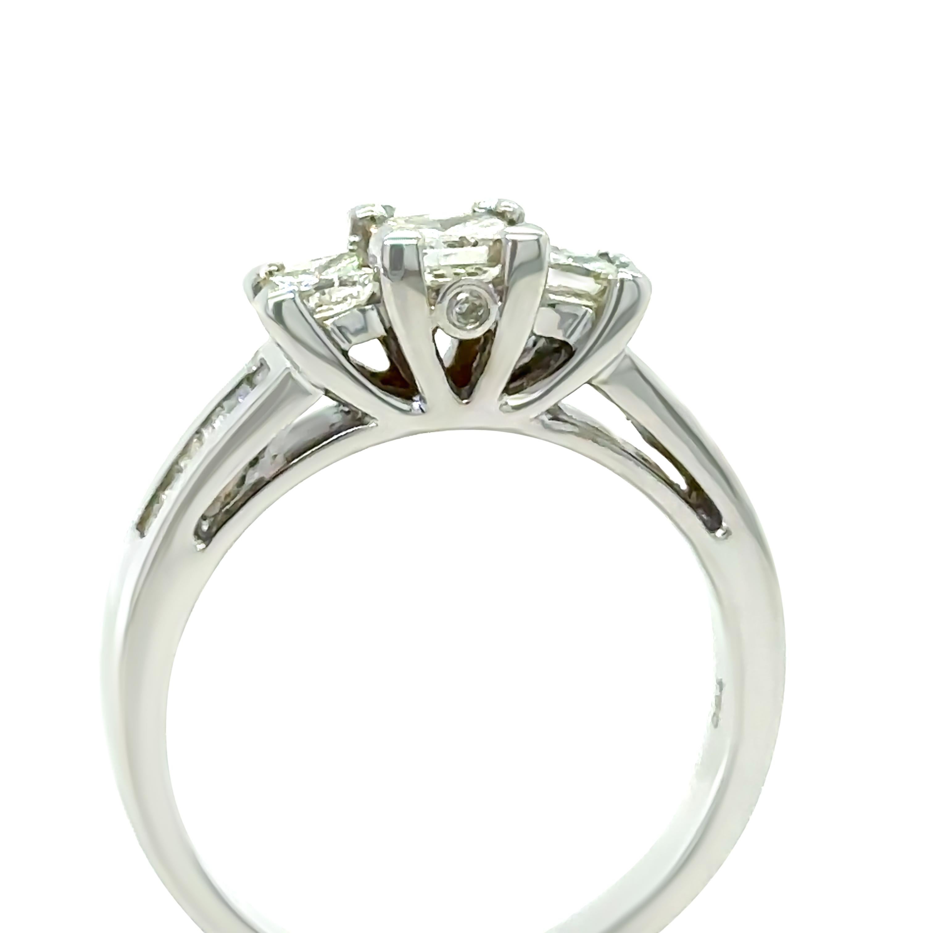 Bespoke 18ct White Gold Diamond Trilogy Ring 1.00ct For Sale 1