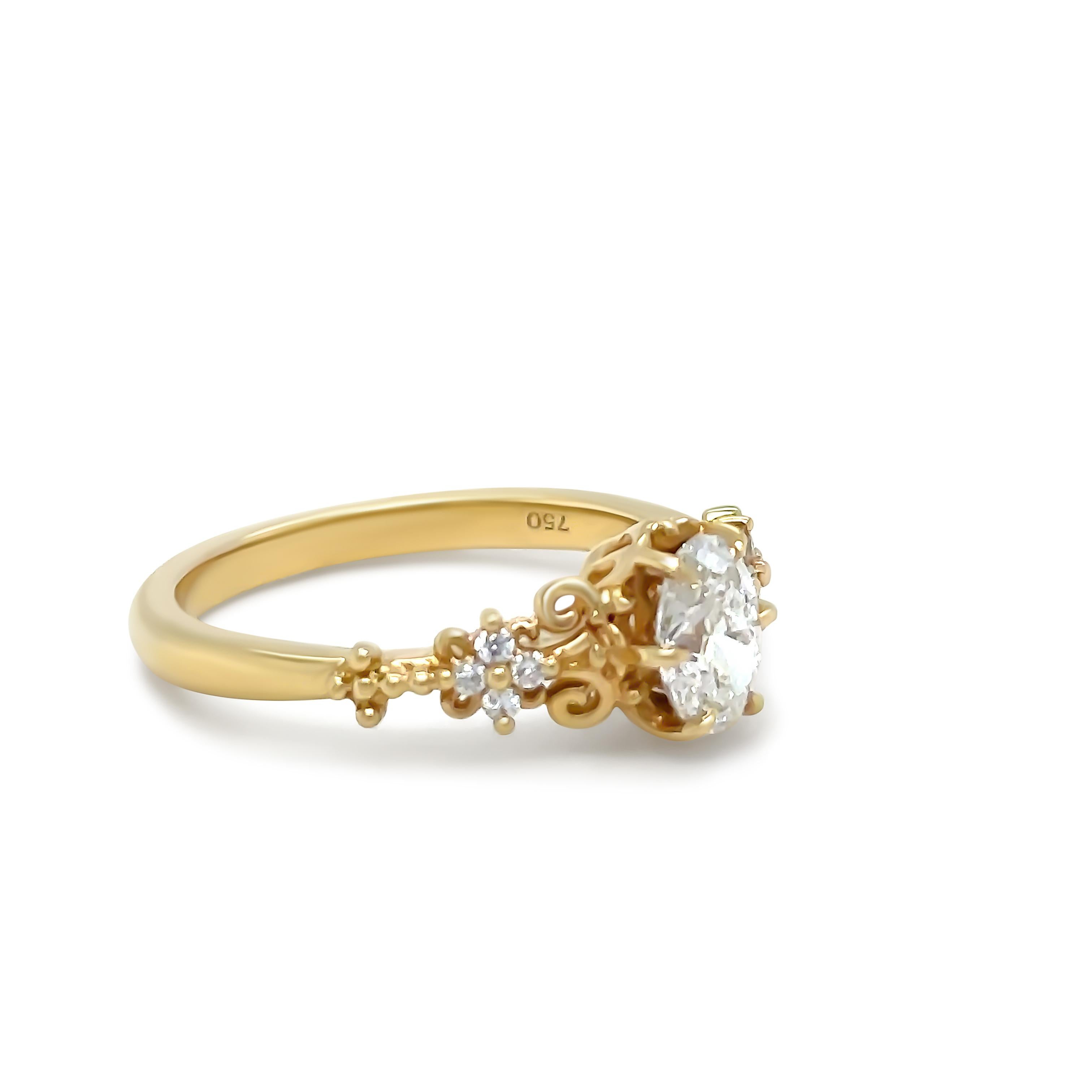 Taille ovale Bague sur mesure en or jaune 18 carats avec diamants 0,68 carat en vente