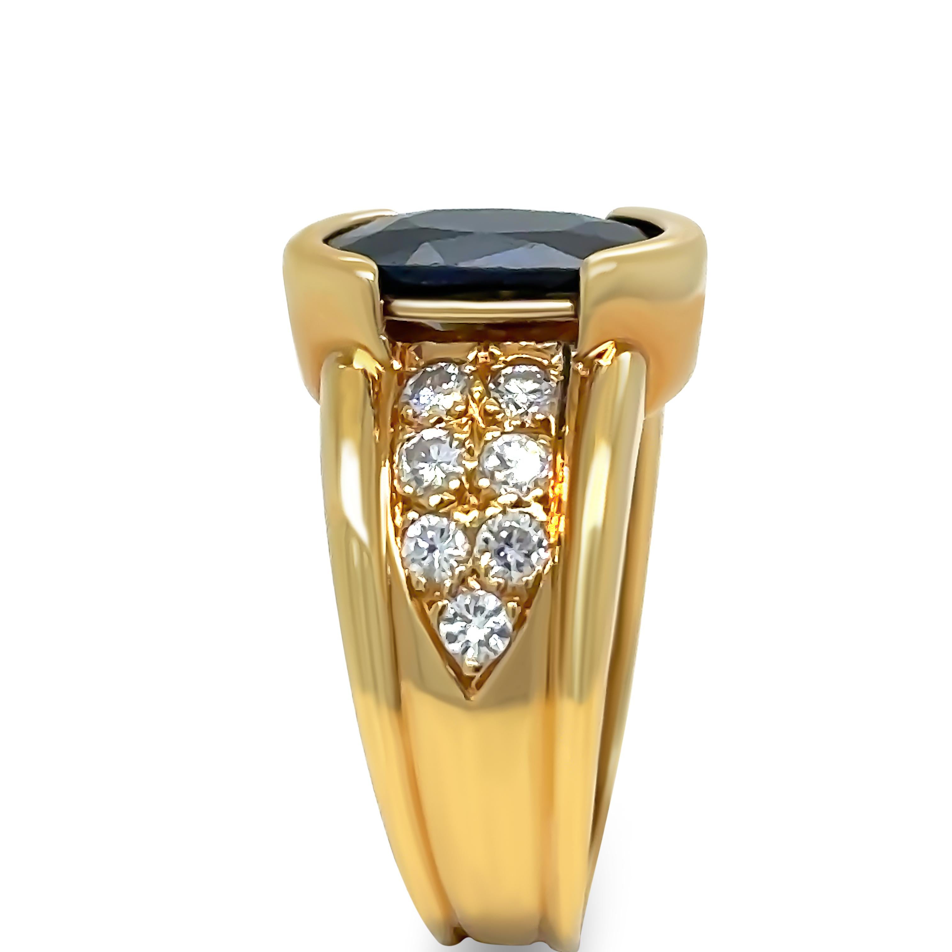 Bespoke 18ct Yellow Gold Sapphire & Diamond Ring 2.61ct In Excellent Condition For Sale In SYDNEY, NSW