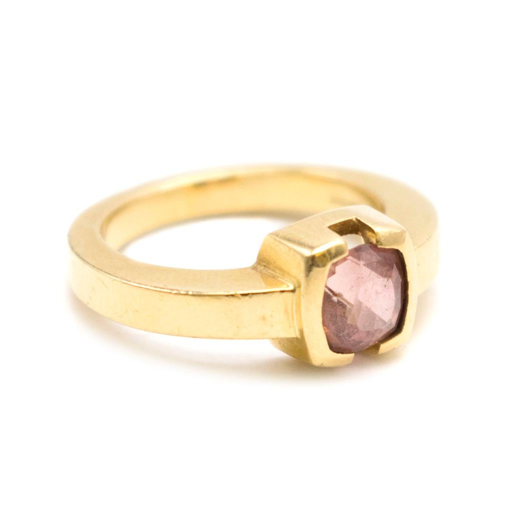 Bespoke 18 Karat Yellow Gold Pink Sapphire Ring In Good Condition In London, GB