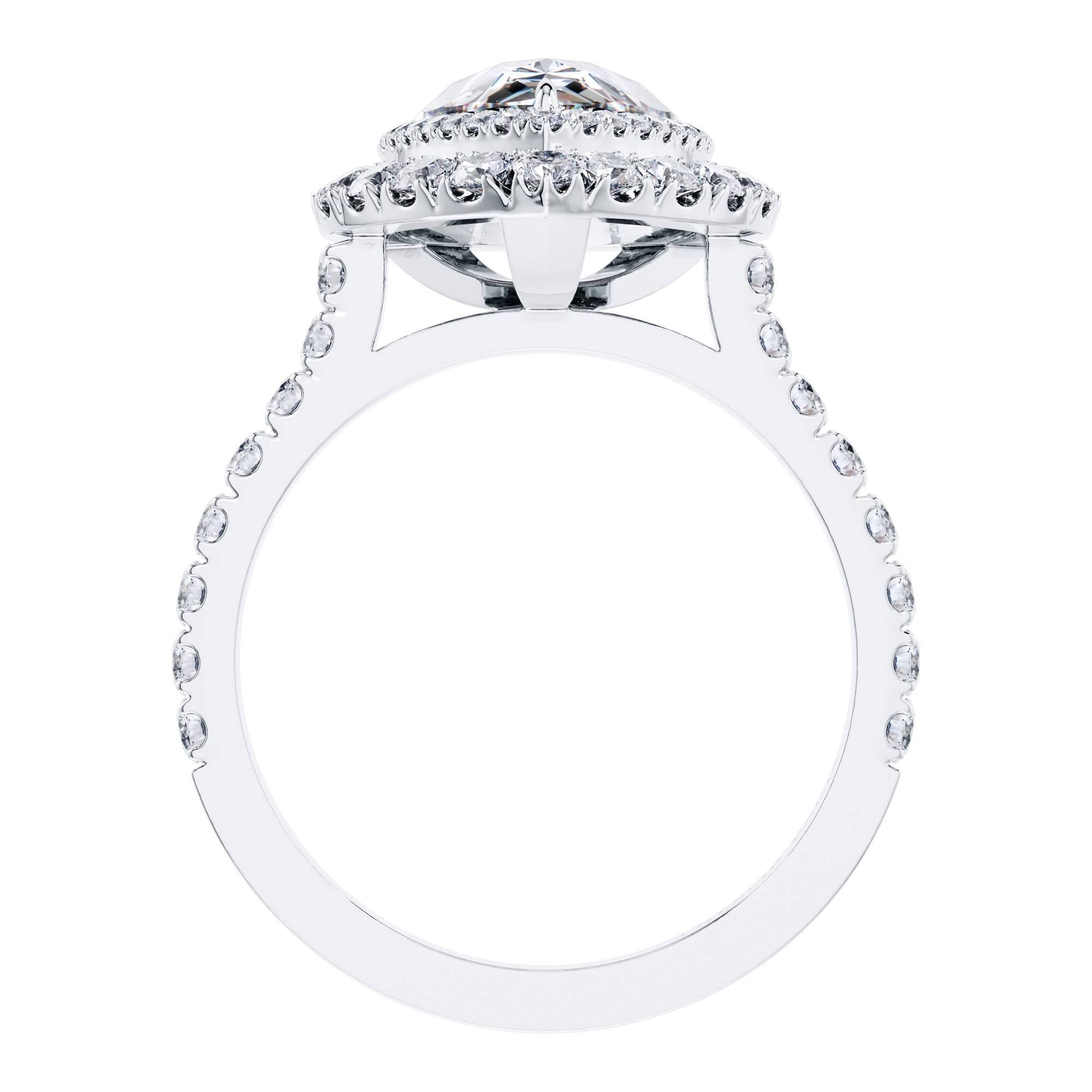 Verlobungsring aus Platin mit maßgefertigtem 2,90 Karat birnenförmigem D-Diamant mit doppeltem Halo (Moderne) im Angebot