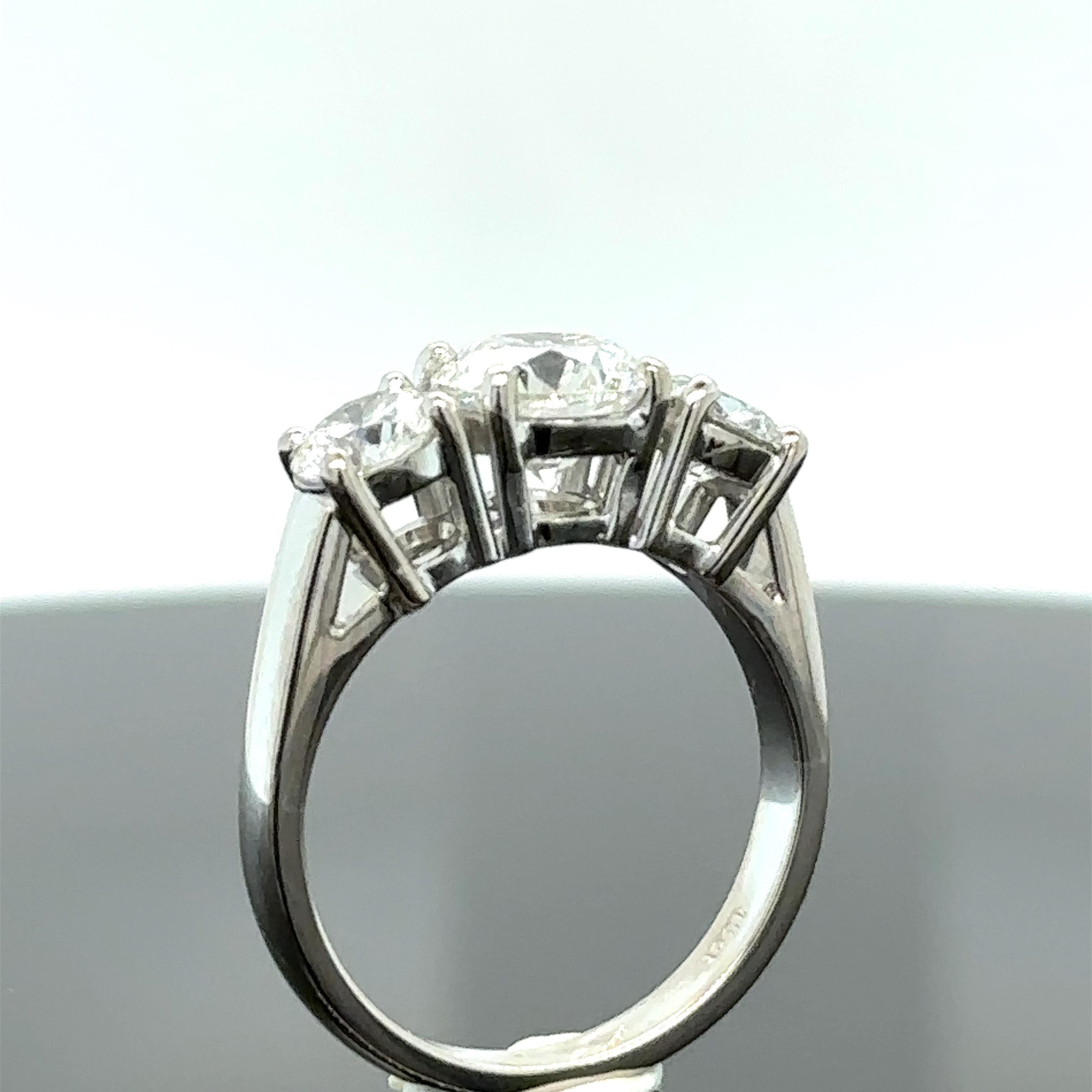 Women's Bespoke 3 Stone Diamond Engagement Ring 1.51ct For Sale