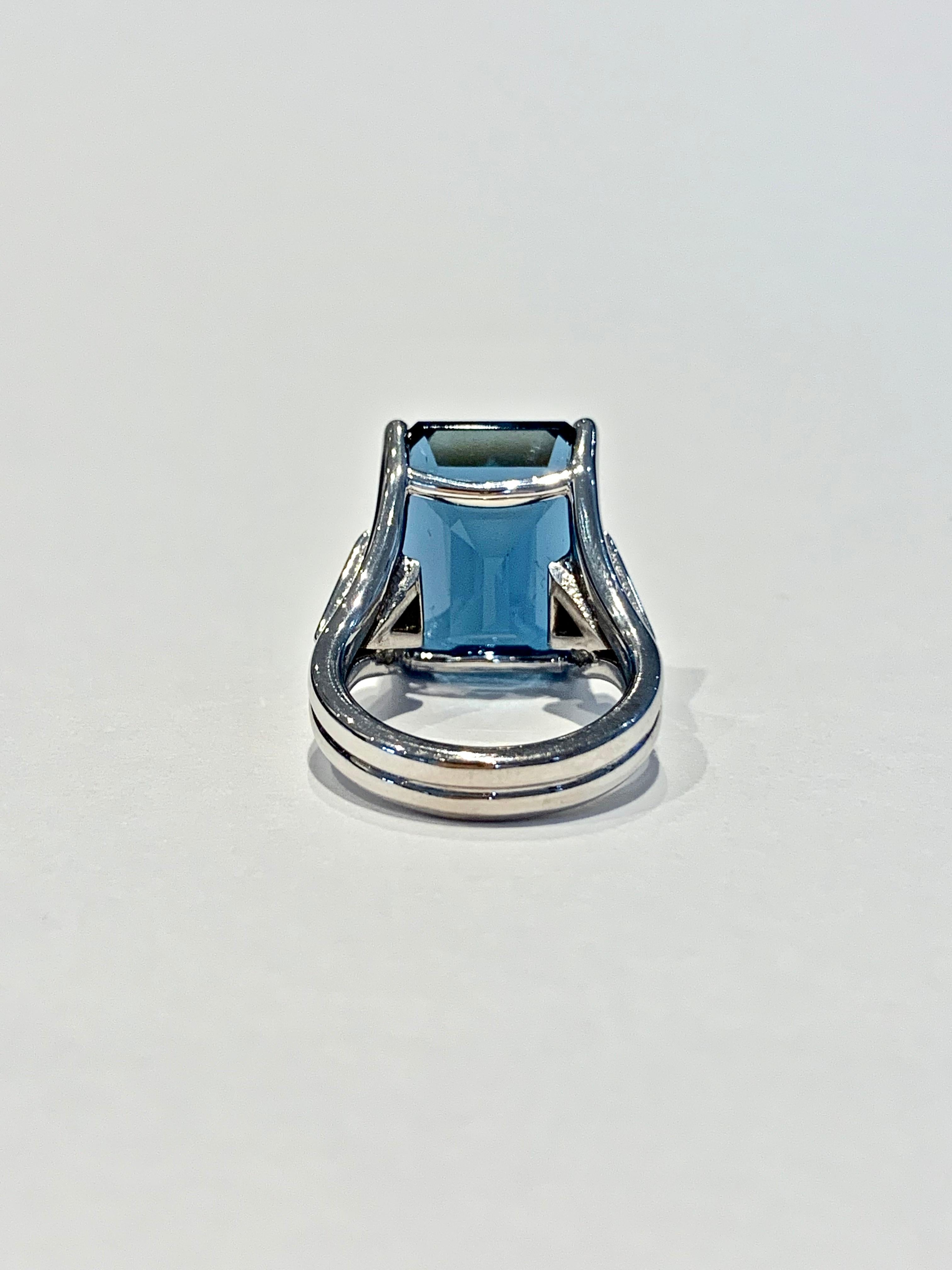 Modern Bespoke 7.20ct Octagon Cut London Blue Topaz and Diamond Ring in 18ct White Gold For Sale