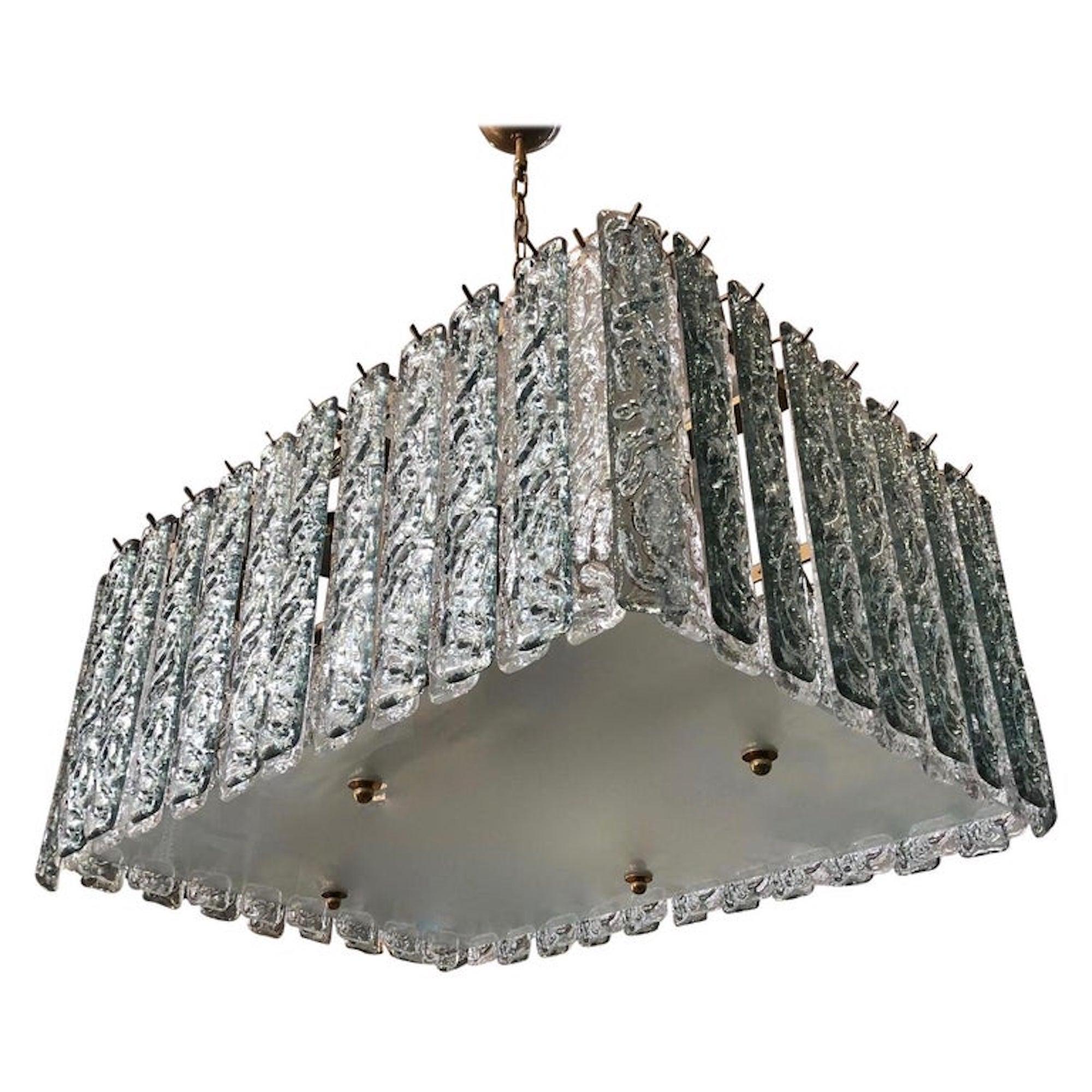 XXIe siècle et contemporain Lustre encastré en verre de Murano en forme d'aigue-marine en cristal de style Art Déco italien sur mesure en vente
