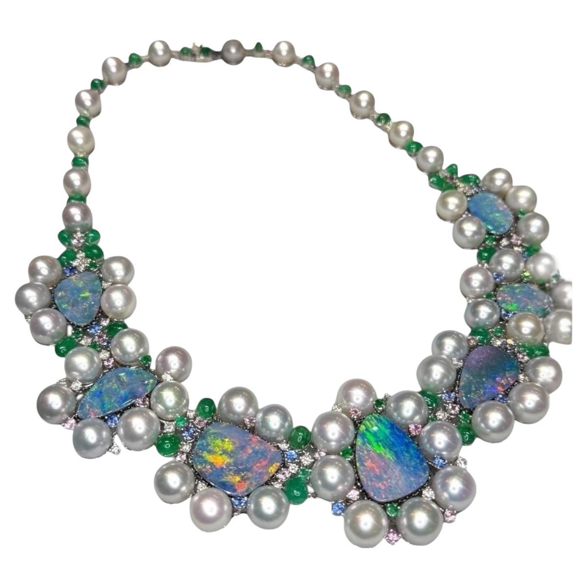 Collana su misura in oro bianco 18k con diamante e opale nero australiano.