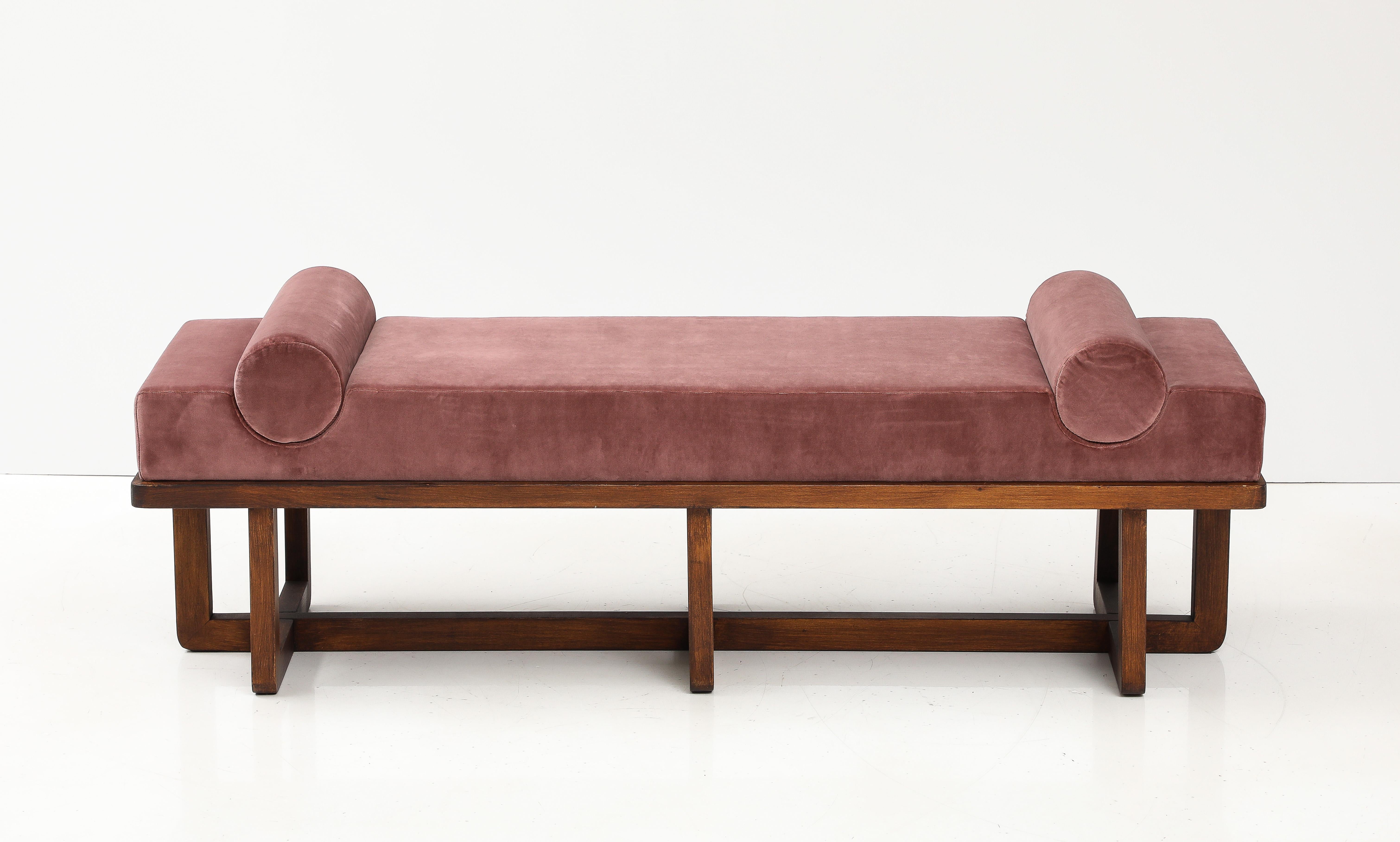 Bespoke Bench with Sculptural Bolsters and Walnut Frame in Rose Velvet, Italy For Sale 1