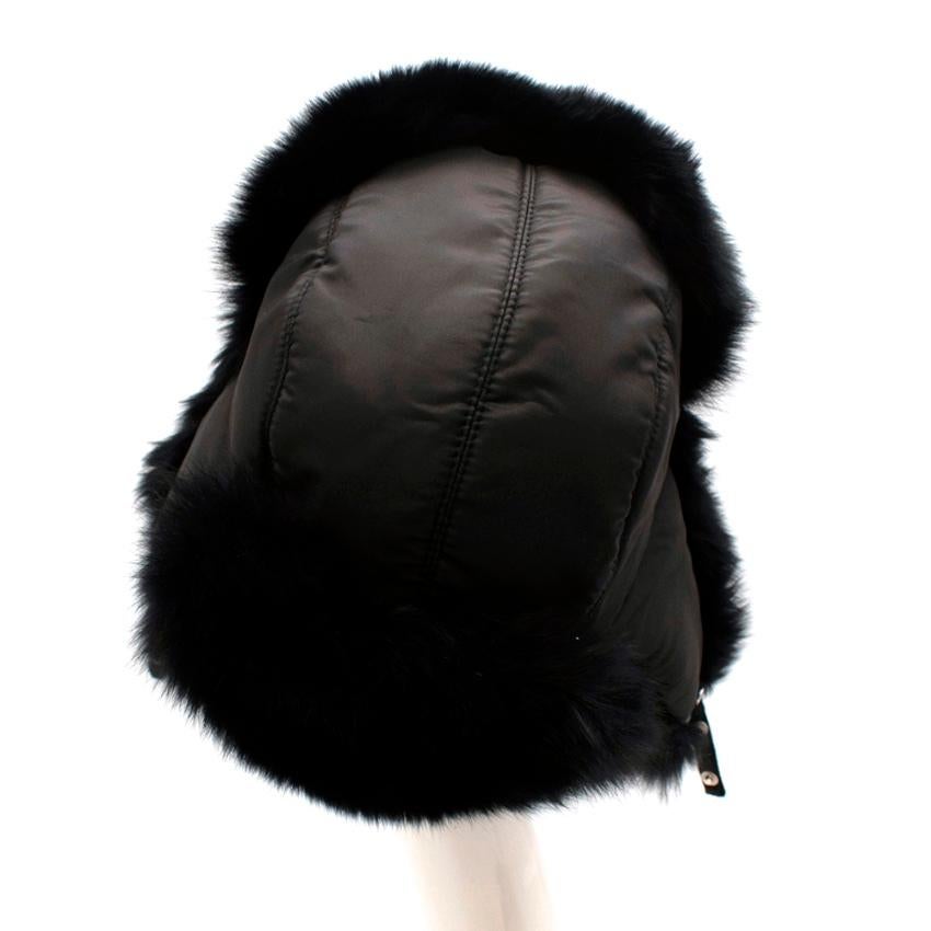 black nylon hat