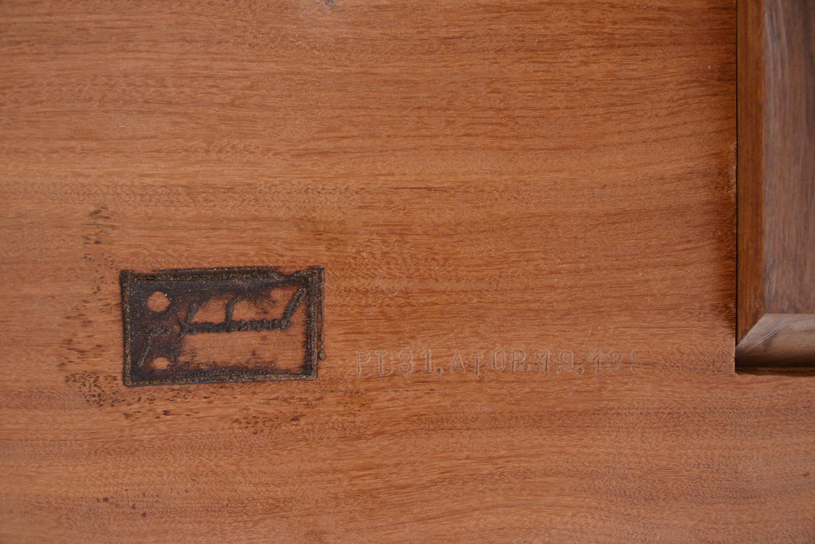 Bespoke Brutalist Meets Japan Desk, Antique Hardwood Slab, by P. Tendercool For Sale 4