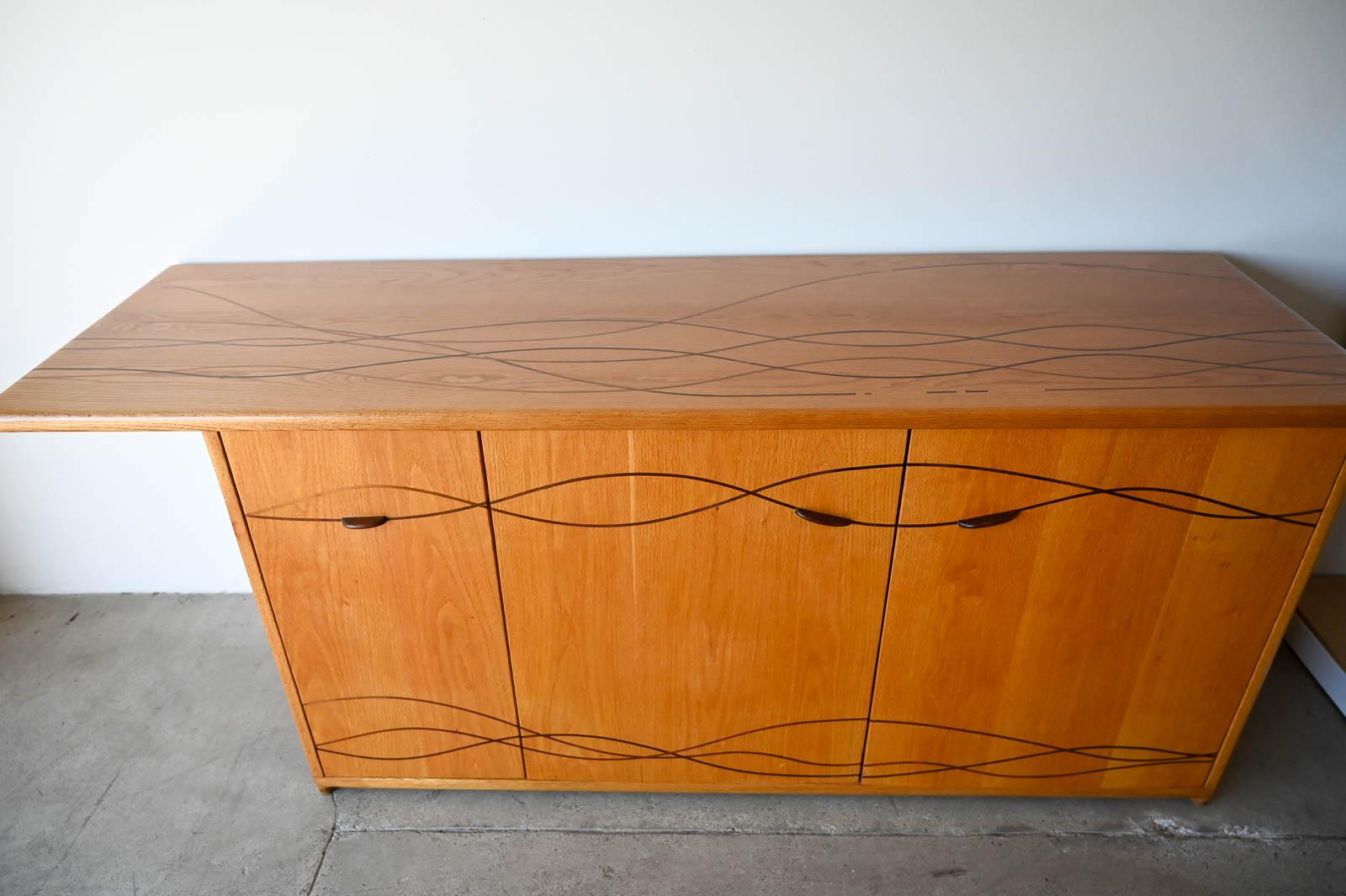 Bespoke Cabinet with Carved Inlay by Robert Squire Bierbaum, 1995 In Good Condition For Sale In Costa Mesa, CA