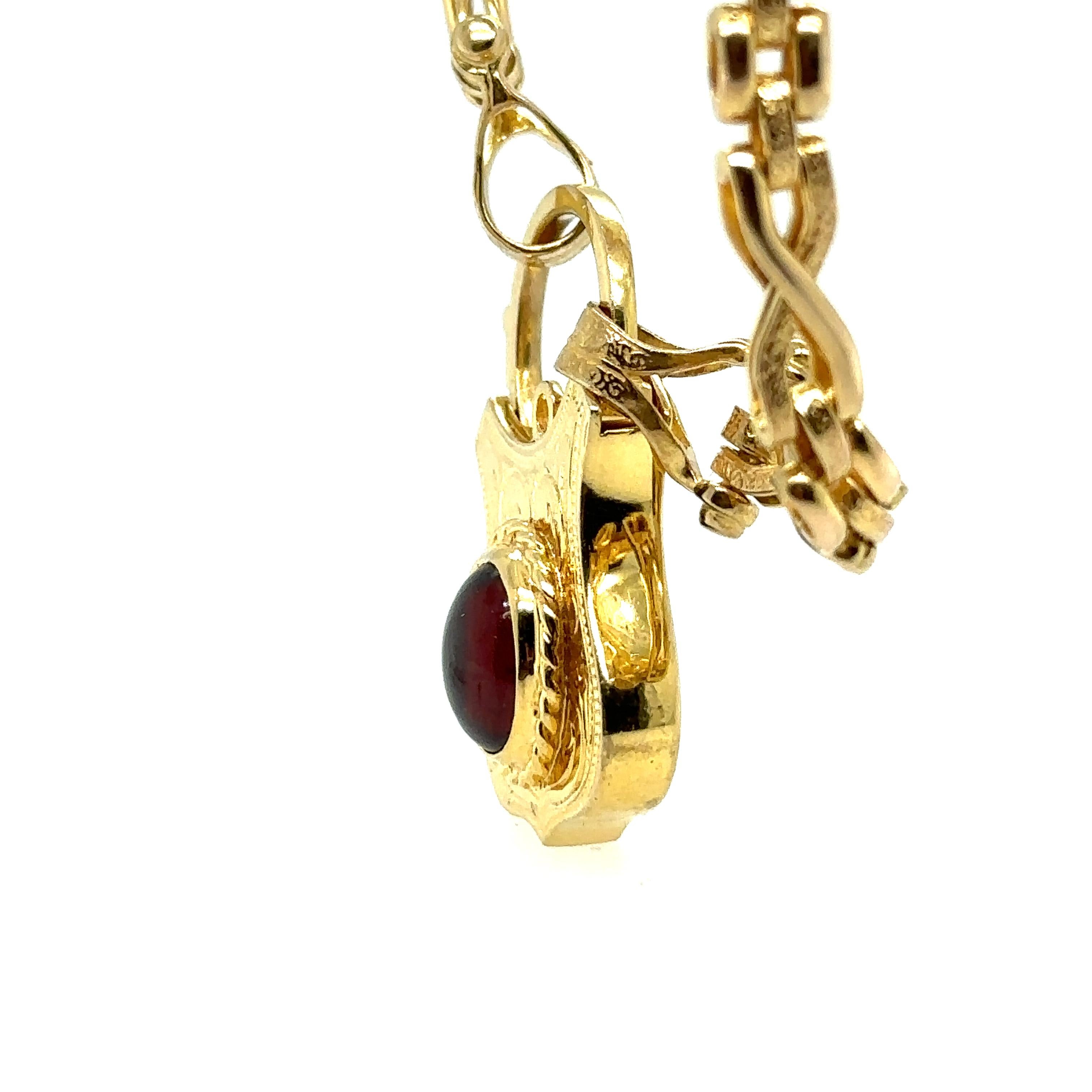 Bespoke Cabochon Garnet Padlock Clasp Necklace For Sale 2