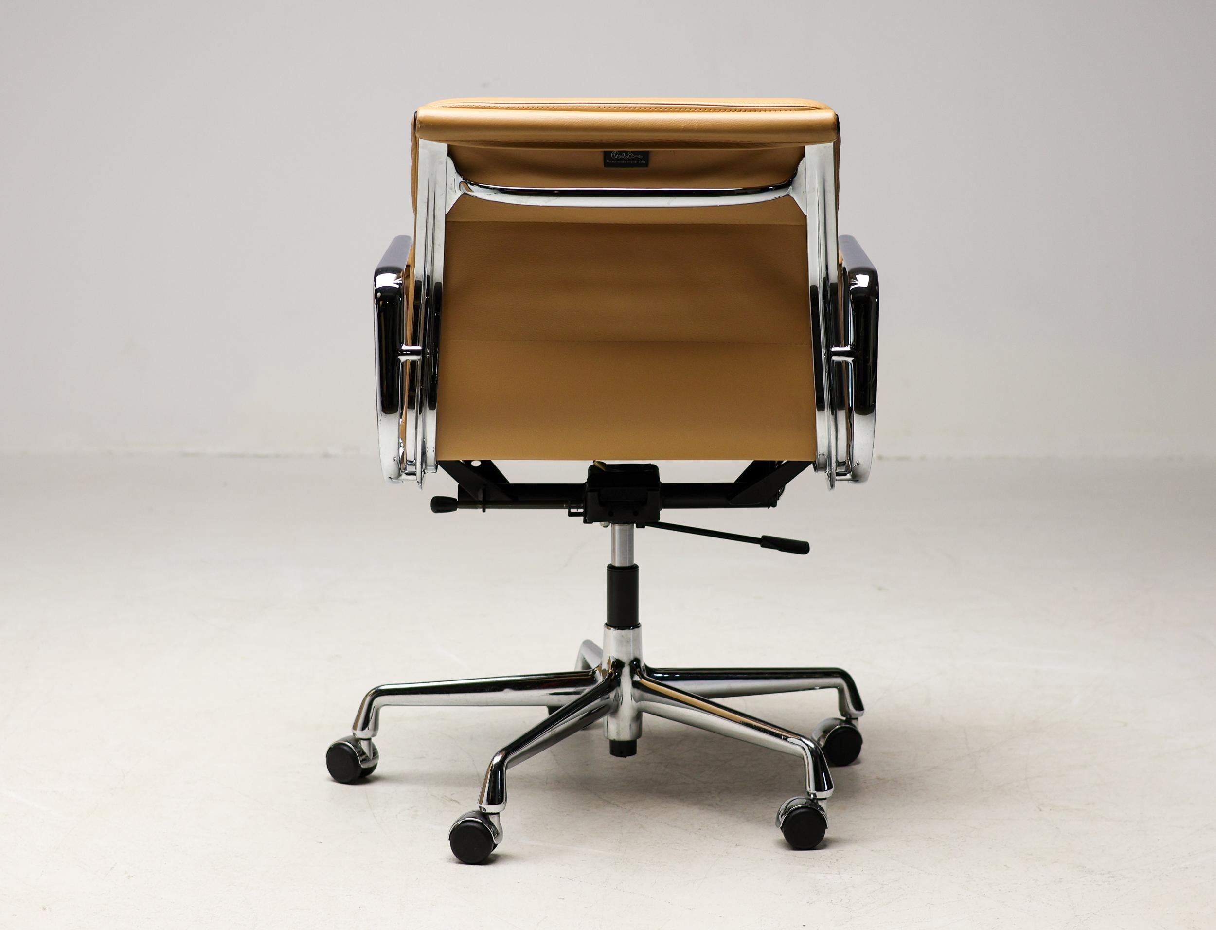 Bespoke Charles & Ray Eames Cognac Leather EA217 Desk Chair 3