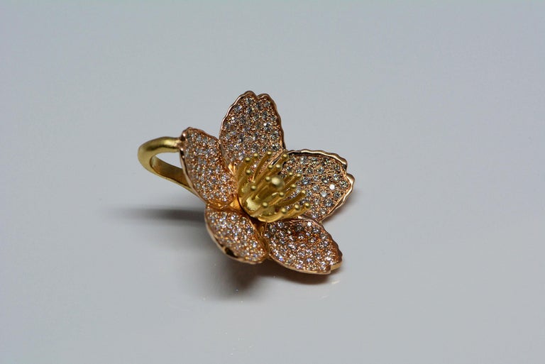 Custom Cherry Blossom Pendant with 2.20ct Pavé Set Diamonds 20kt Gold For Sale at 1stDibs