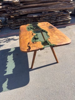 Table de salle à manger et de conférence Custom Chesnut Glass River