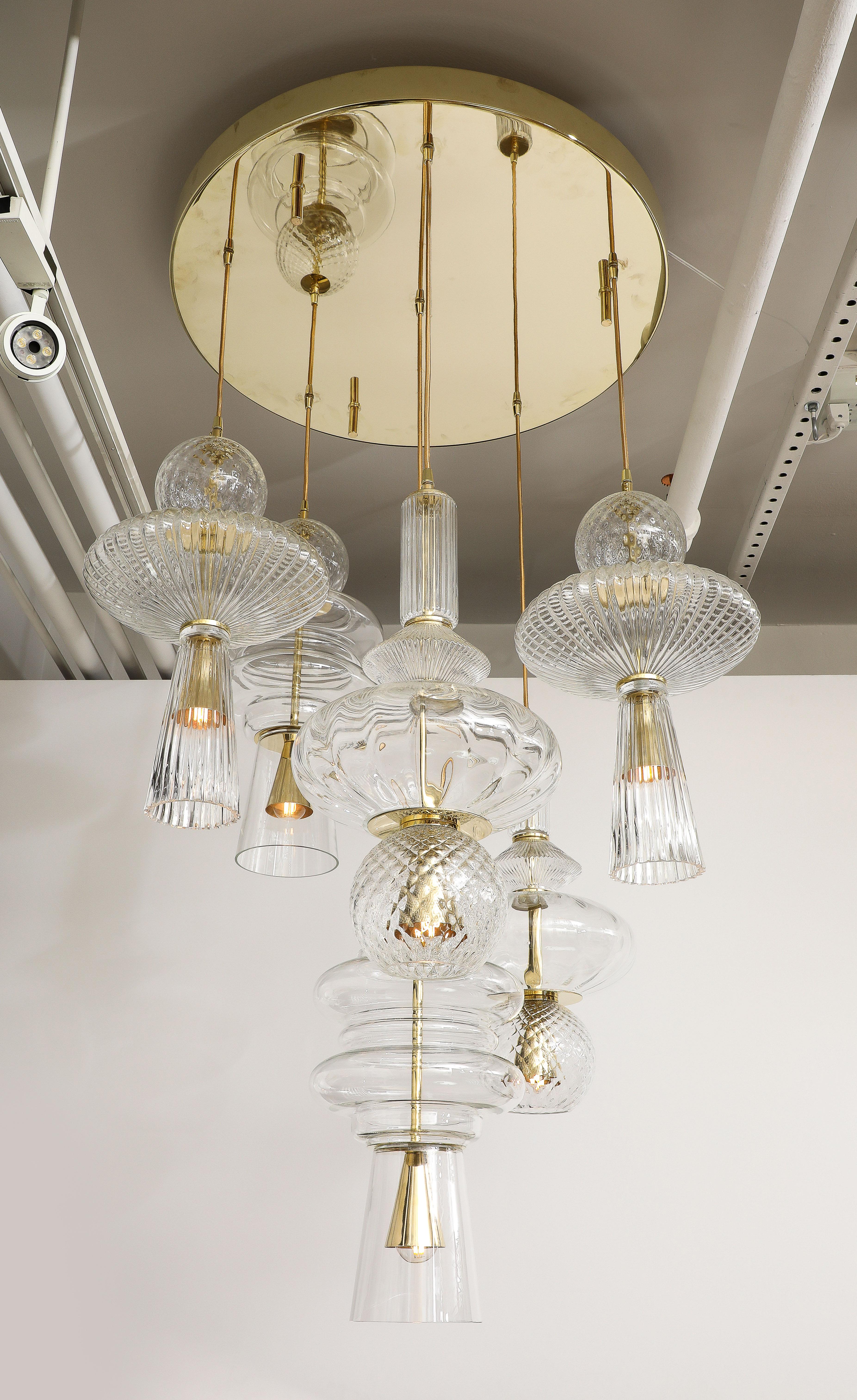 Bespoke Clear Murano Glass Pendants with Brass Suspension Chandelier, Italy For Sale 1