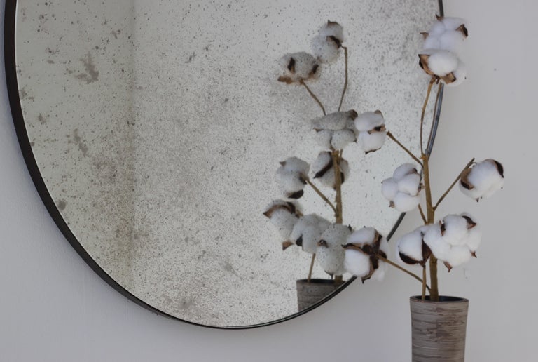 Orbis Round Customisable Modernist Mirror with Bronze Patina Frame - Large For Sale 2