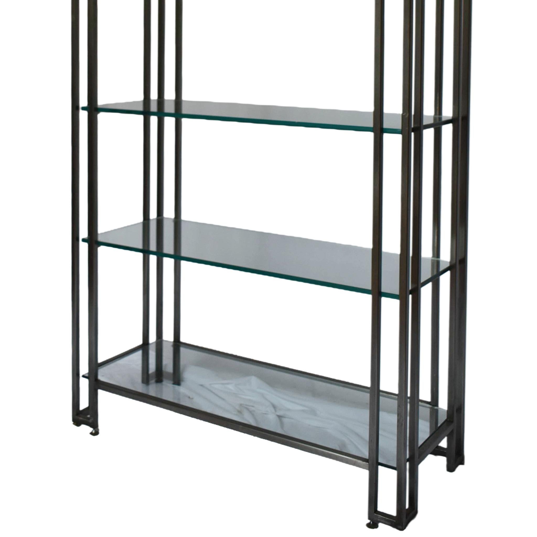 Américain Étagère sur mesure en acier et verre en vente