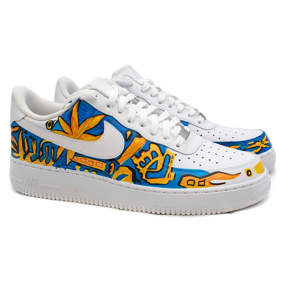 Custermised Artist Painting Air Force 1 Low Trainers

Trainers can be customised to personal design, 7 days turnaround.

-Blue background with yellow artwork of flowers and bees 
-White logos
-White soles
-White shoe laces

Please note, these items