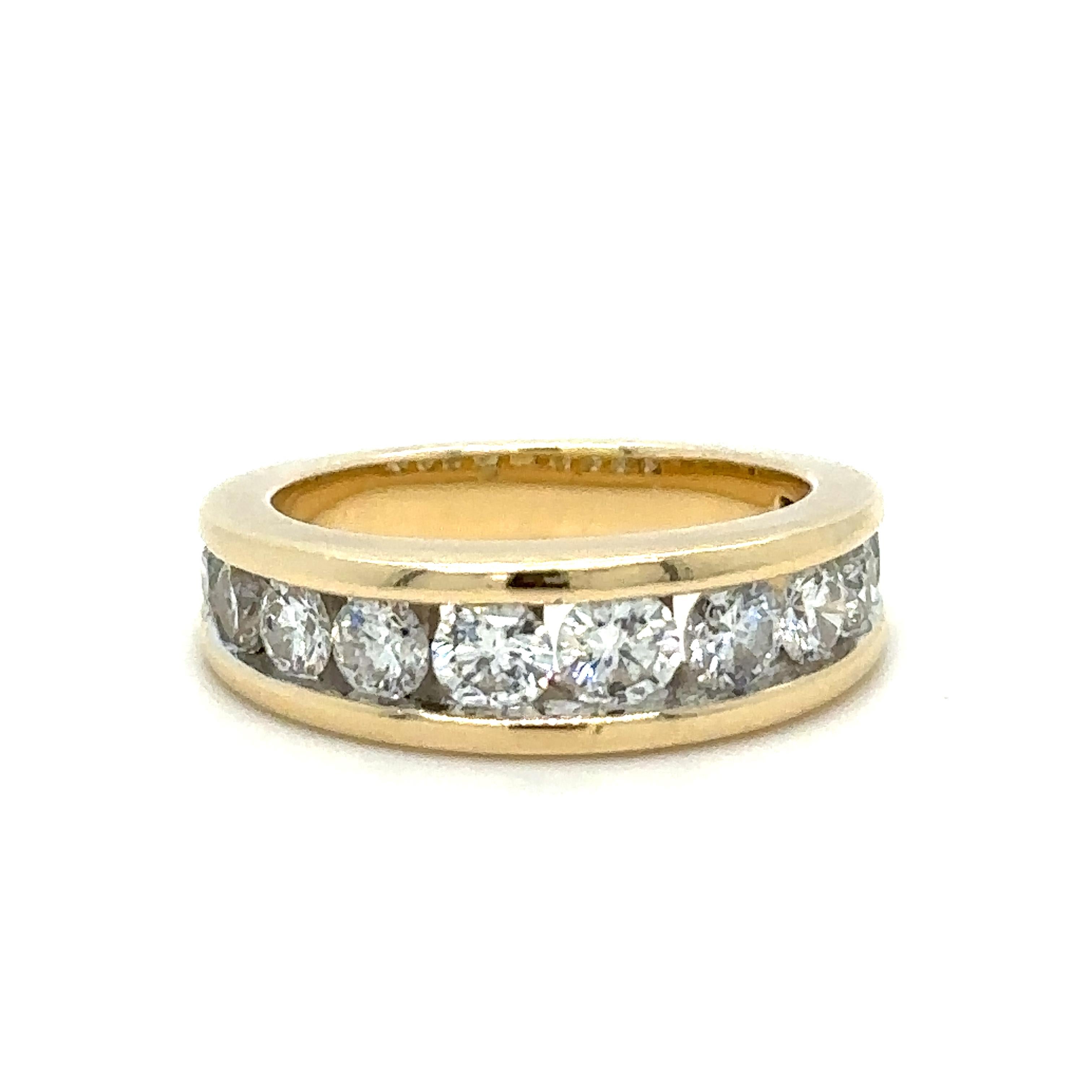 Taille brillant Bague de fiançailles en diamant sur mesure 1.30ct en vente
