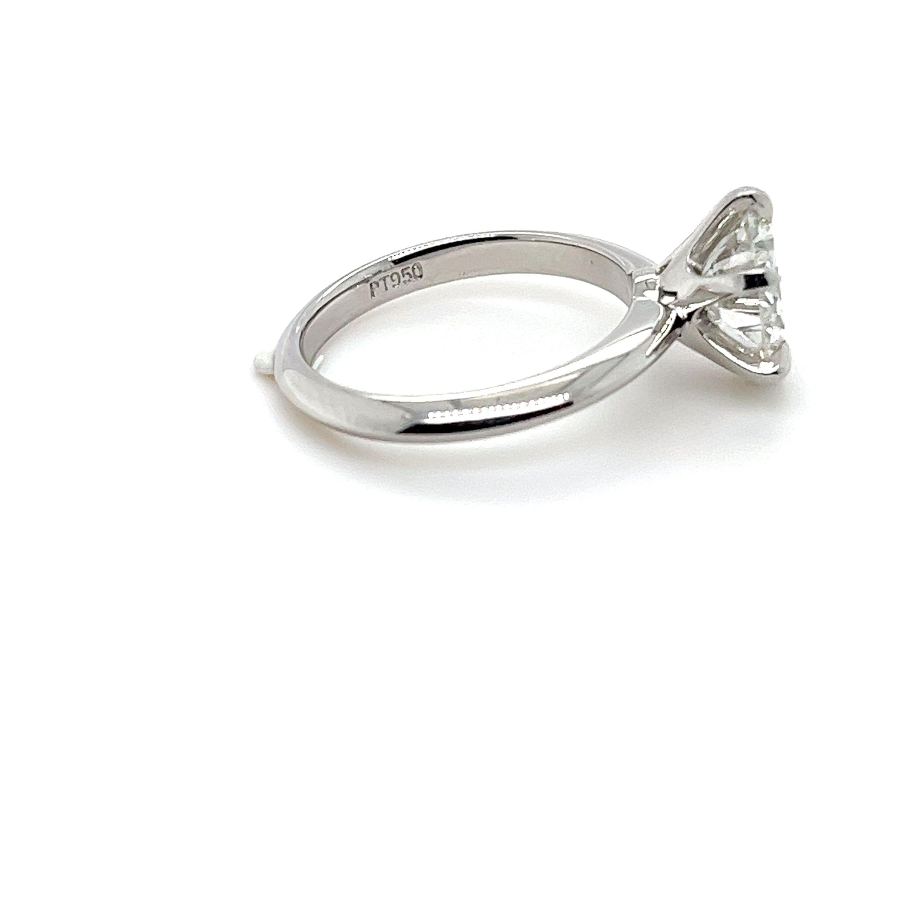 Women's Bespoke Diamond Engagement Ring 2.26ct For Sale