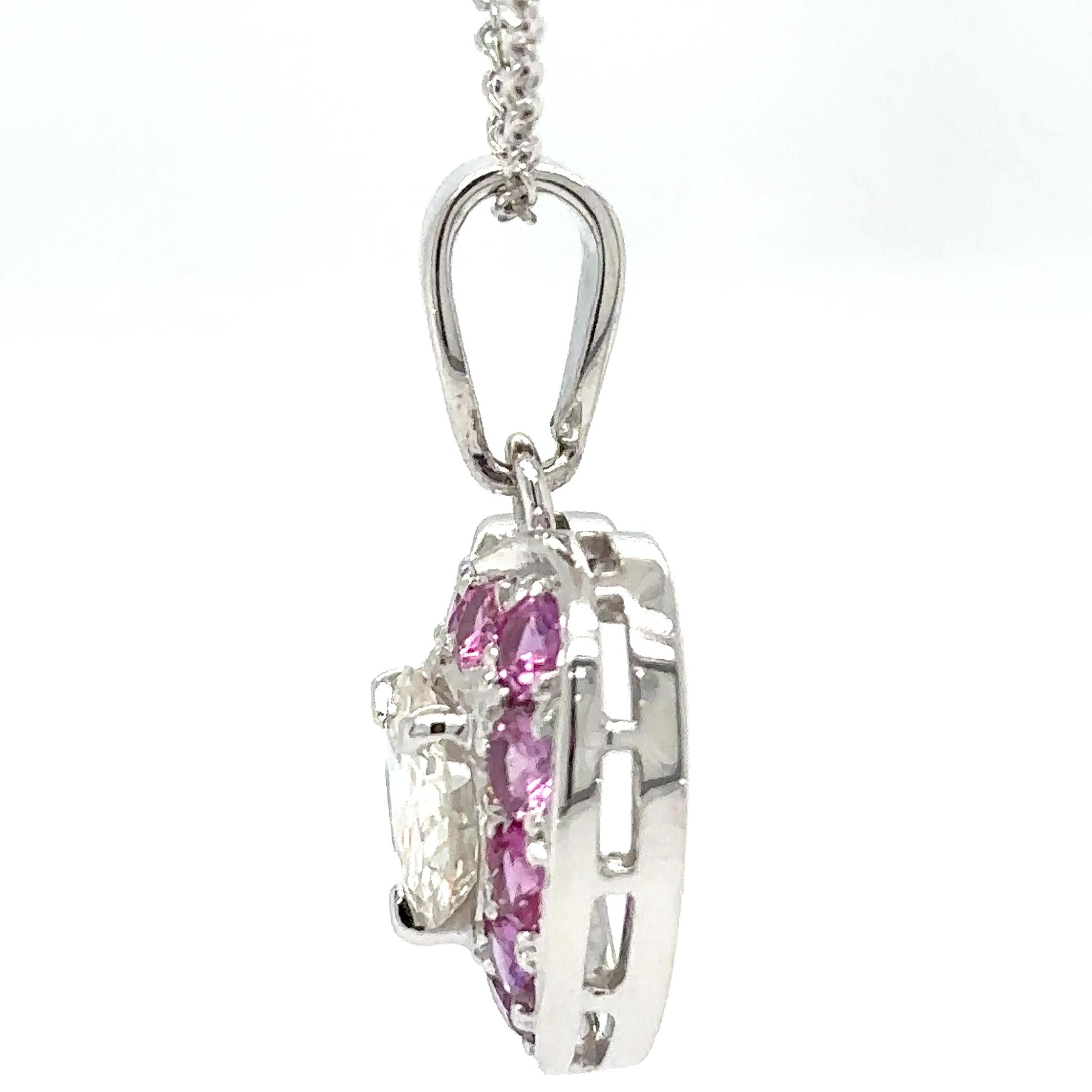 Taille brillant Pendentif cœur en diamants sur mesure 3,15 carats en vente