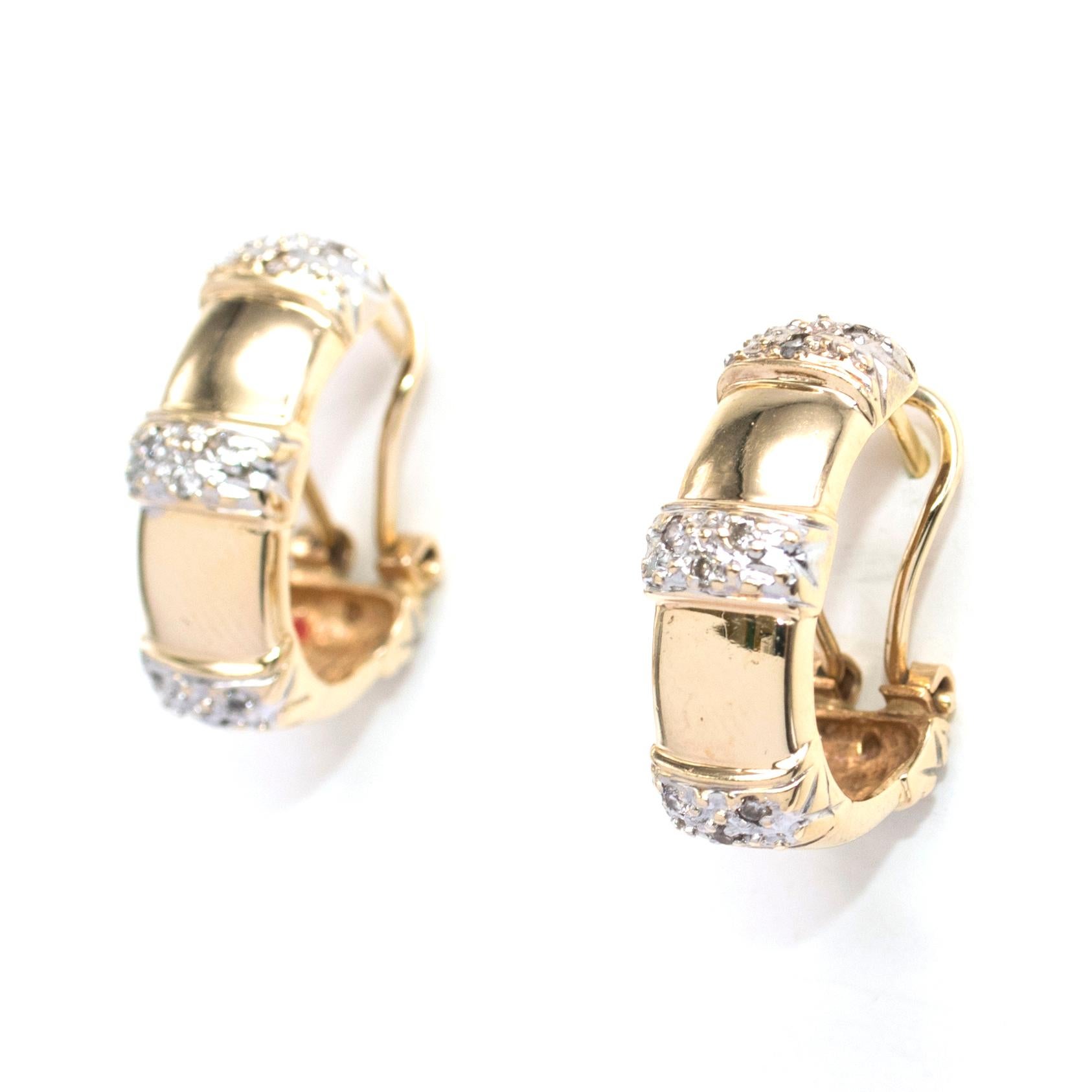 Bespoke diamond pave oval-hoop yellow-gold earrings 

- Yellow-gold oval hoops 
- High quality white diamond-pave encrusted stripes
- Hinged post-back fastening  
- Please note that earrings are none refundable  

Please note, these items are