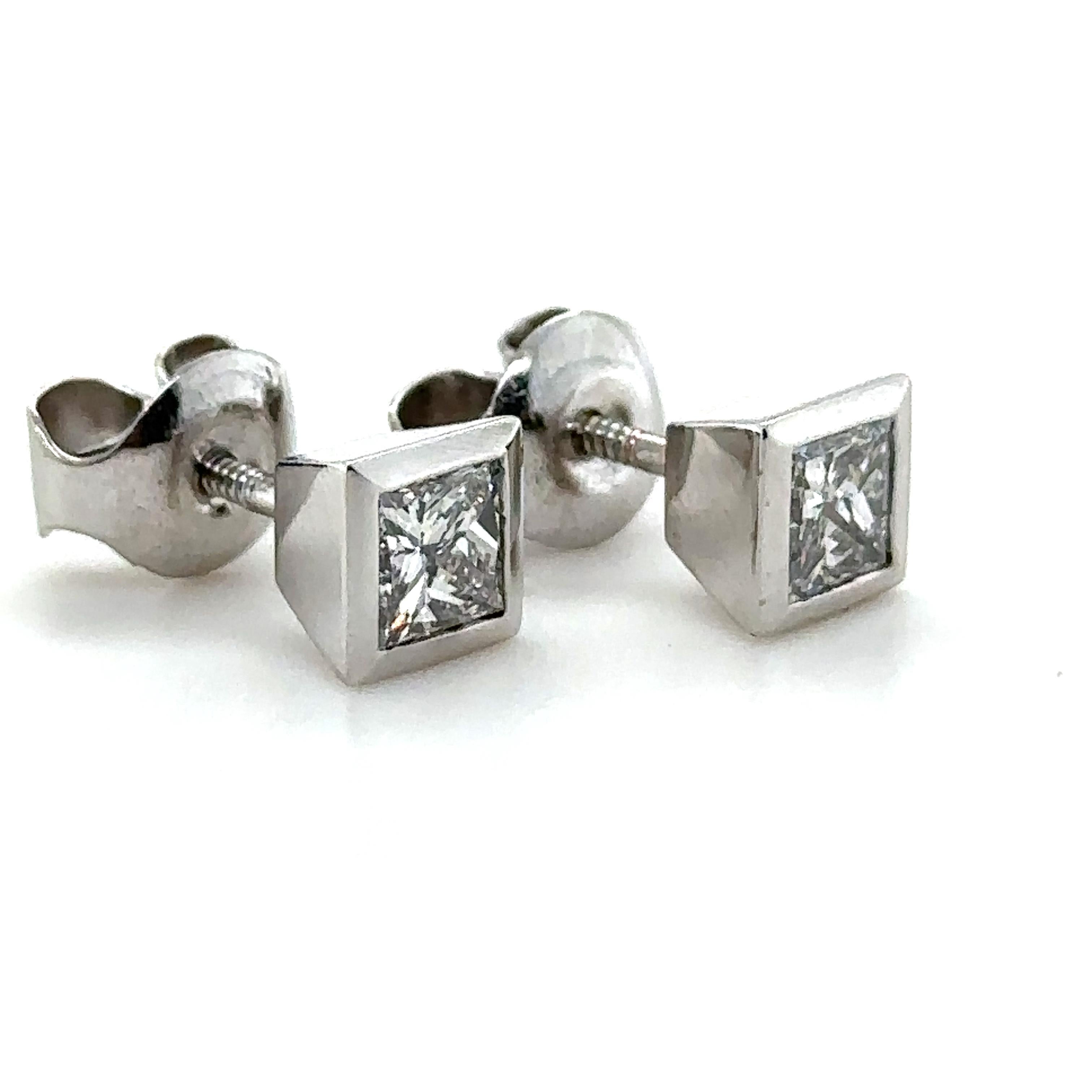 Bespoke Diamond Princess Cut Earrings 1.16ct In Excellent Condition For Sale In SYDNEY, NSW