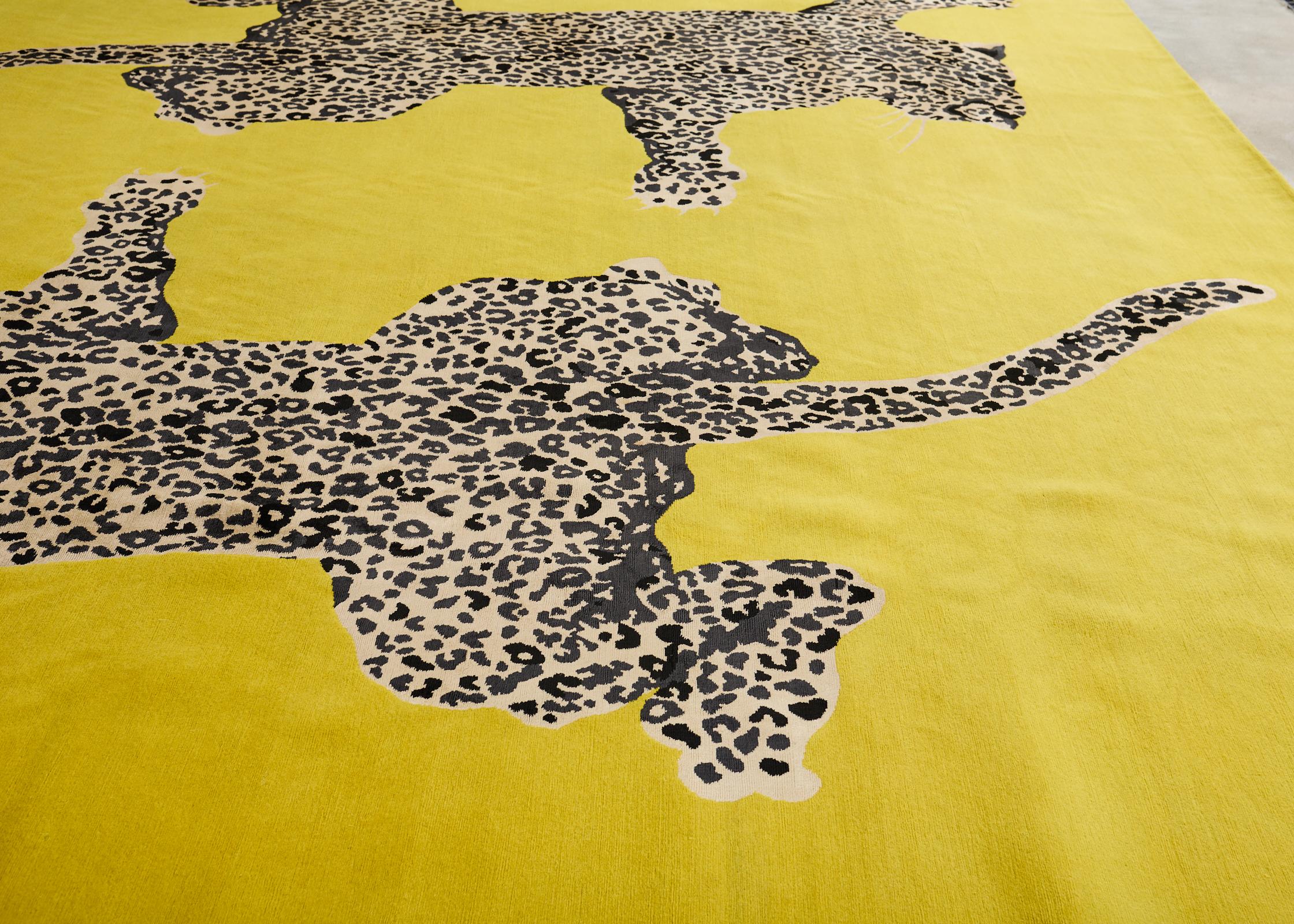 Diane Von Furstenberg Double Climbing Leopard-Teppich 13'W x 13'L im Angebot 1