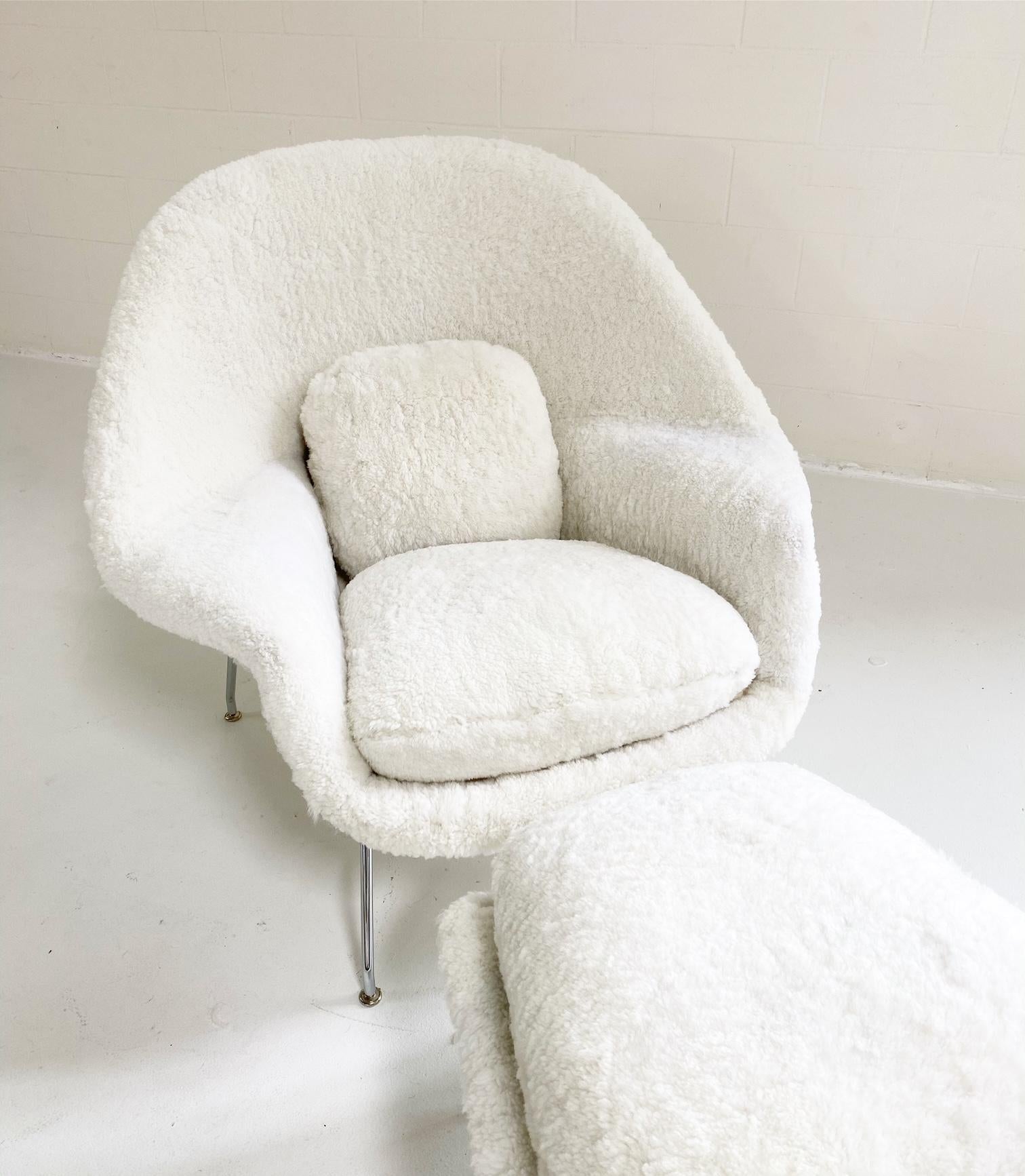 Forsyth Bespoke Eero Saarinen Womb Chair and Ottoman in Australian Sheepskin For Sale 5