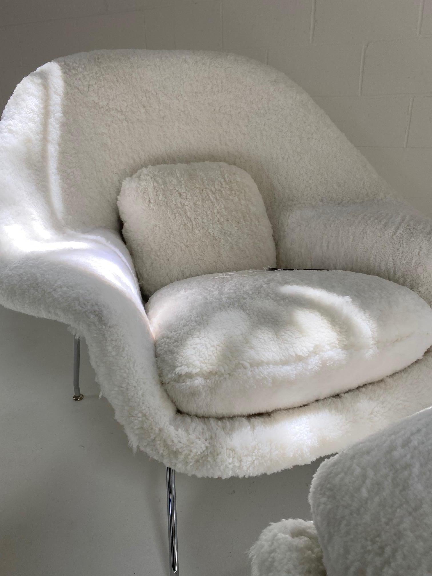 Forsyth Bespoke Eero Saarinen Womb Chair and Ottoman in Australian Sheepskin For Sale 12