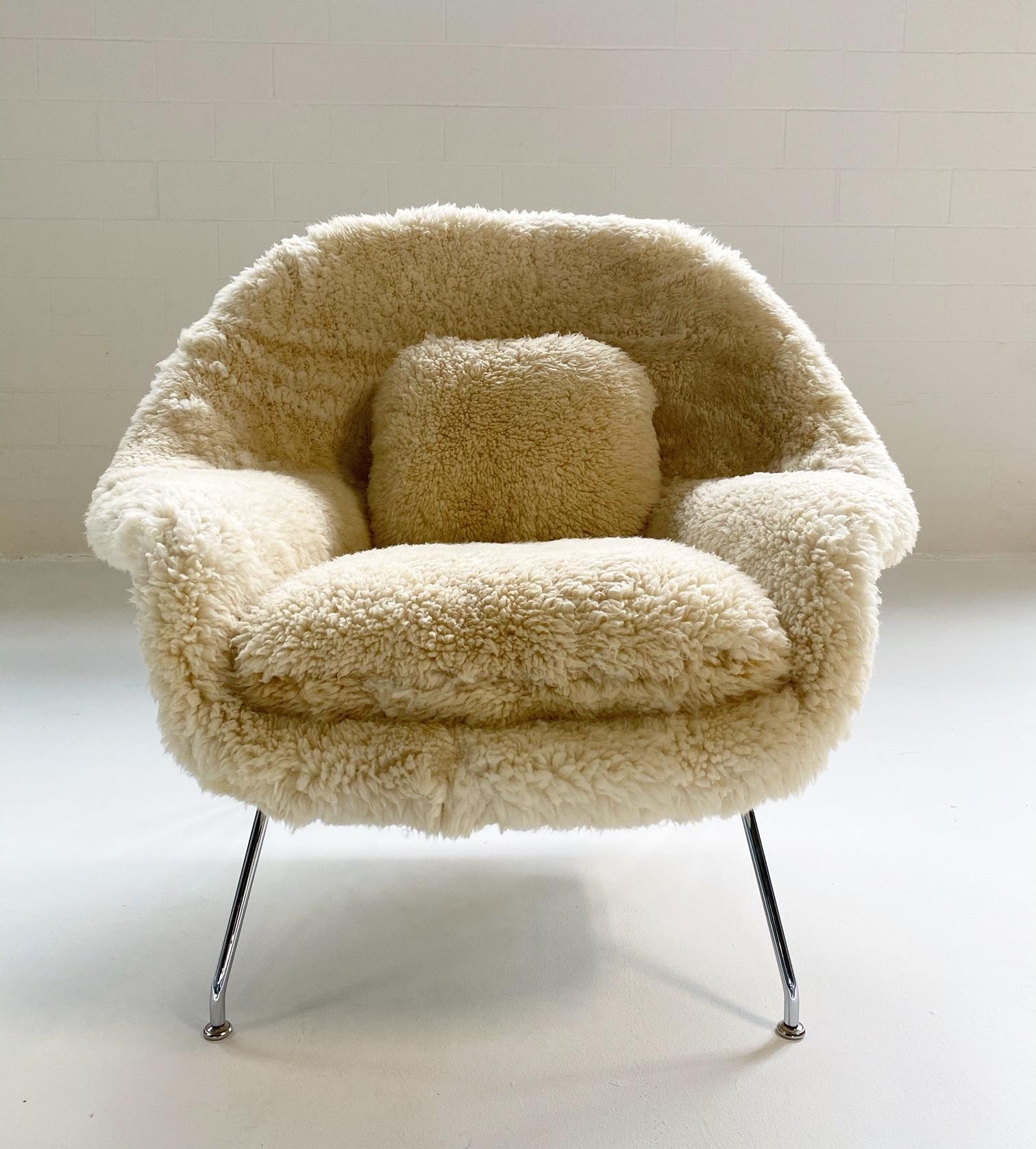 American Forsyth Bespoke Eero Saarinen Womb Chair and Ottoman in California Sheepskin For Sale