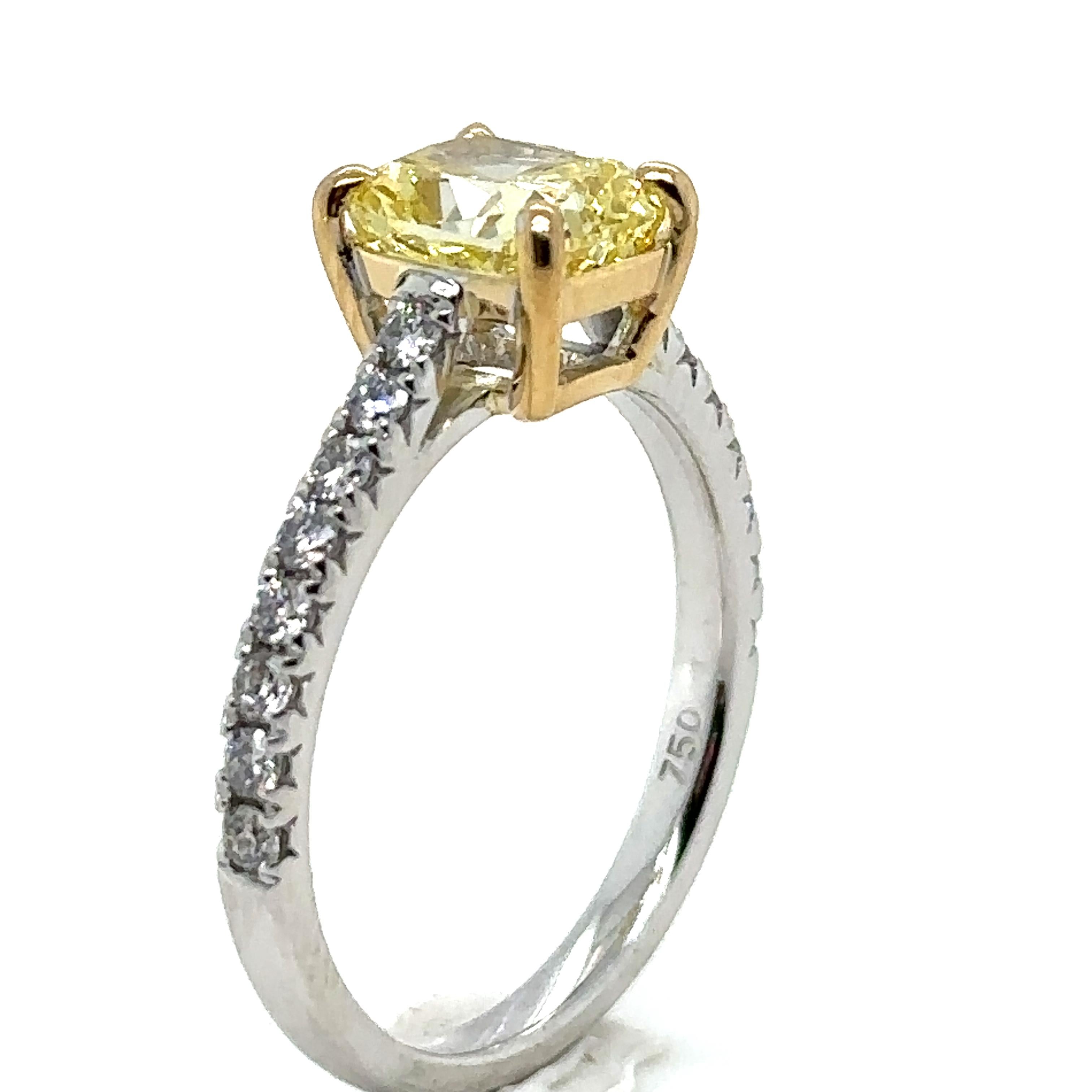 Bague de fiançailles sur mesure avec diamant Tiffany & Co 1,63 carat en vente 4