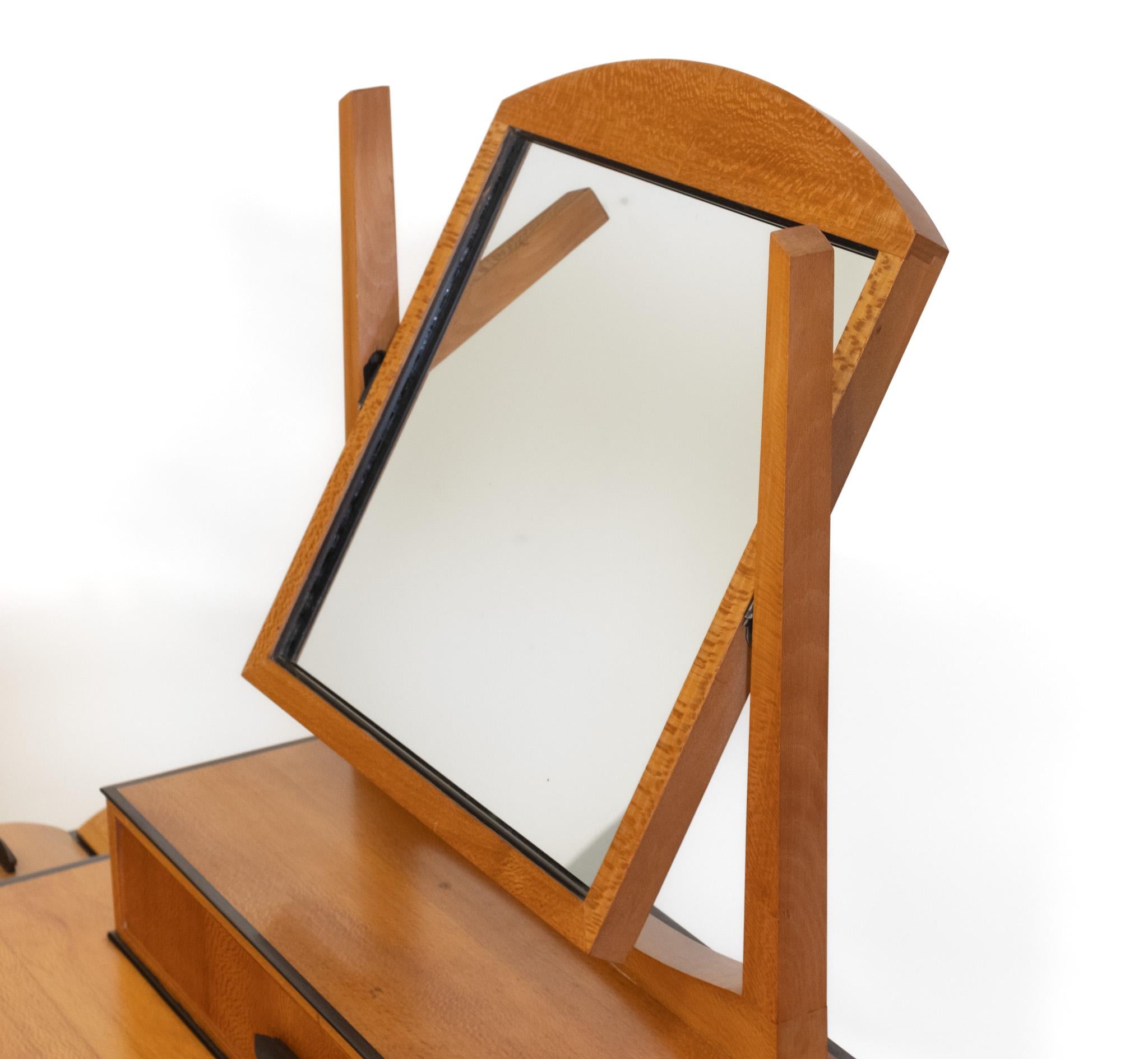 Tavolino da toeletta su misura in legno di platano e ebano inglese Art Deco Revival 1984 in vendita 2