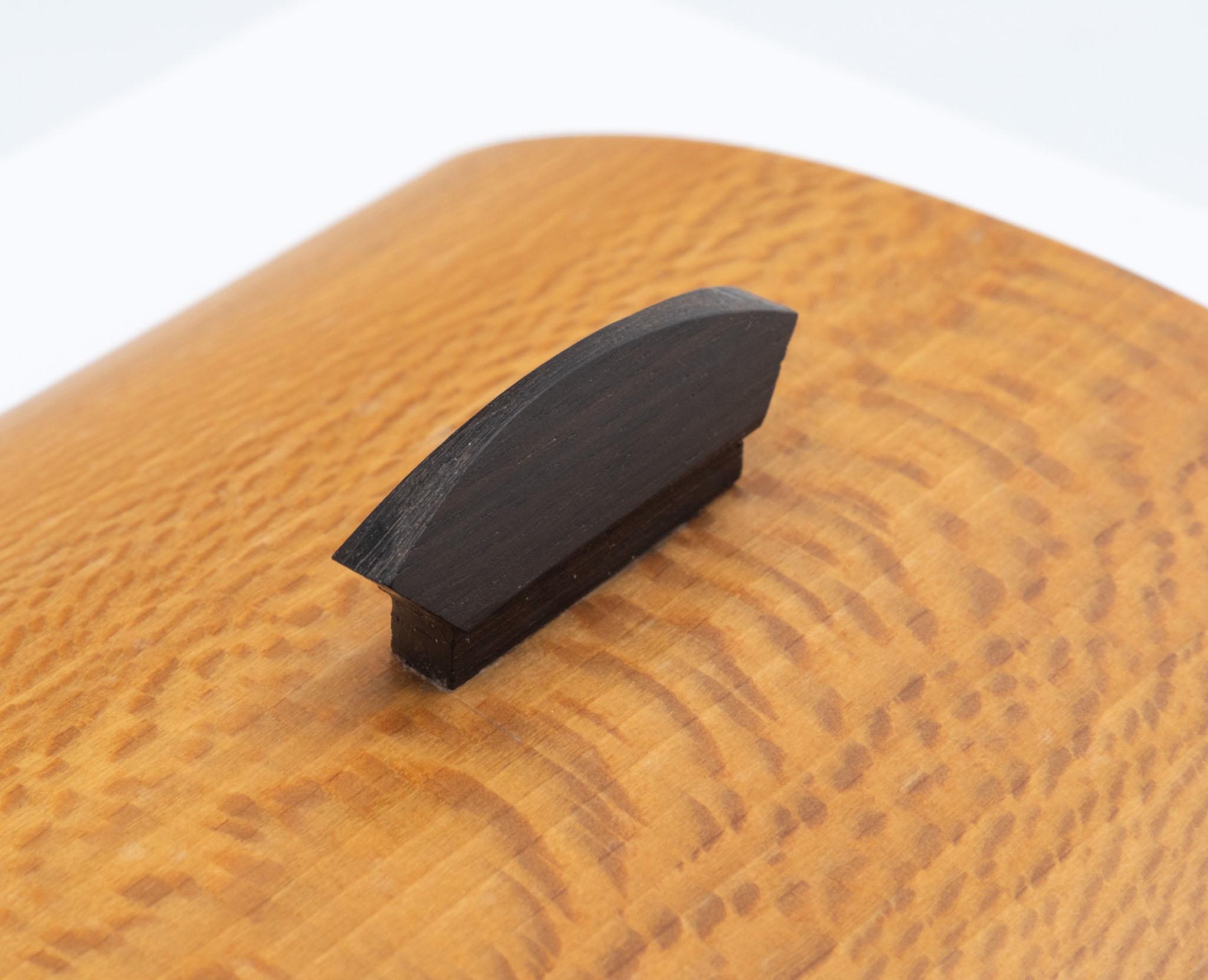 Tavolino da toeletta su misura in legno di platano e ebano inglese Art Deco Revival 1984 in vendita 4